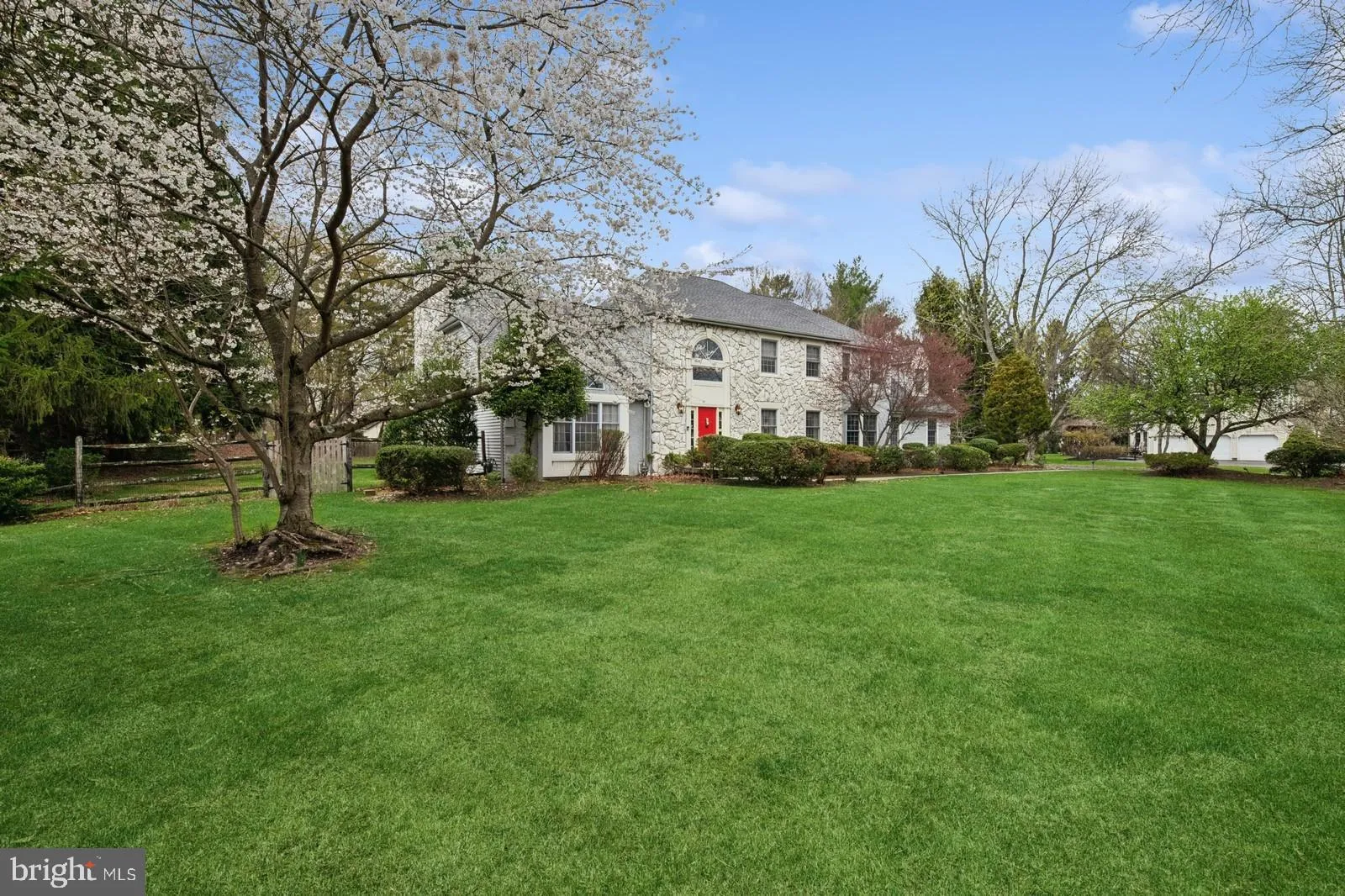 Princeton Junction, New Jersey 08550, United States, 4 Bedrooms Bedrooms, ,3 BathroomsBathrooms,Residential,Active,102025