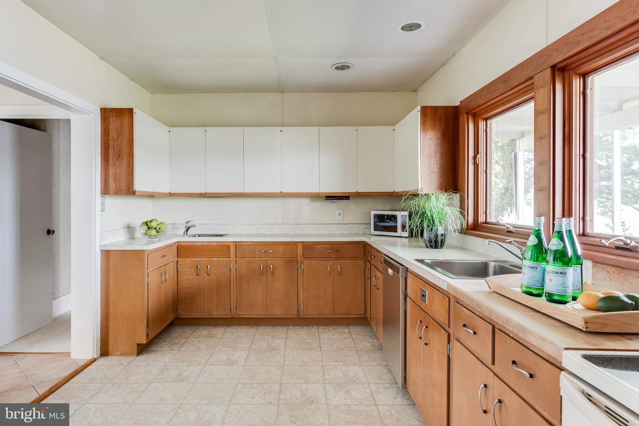 WARDOUR - Residential