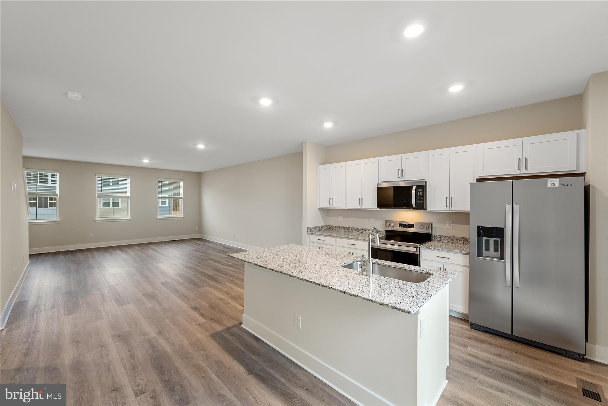 RETREAT AT WINDING CREEK - Residential Lease