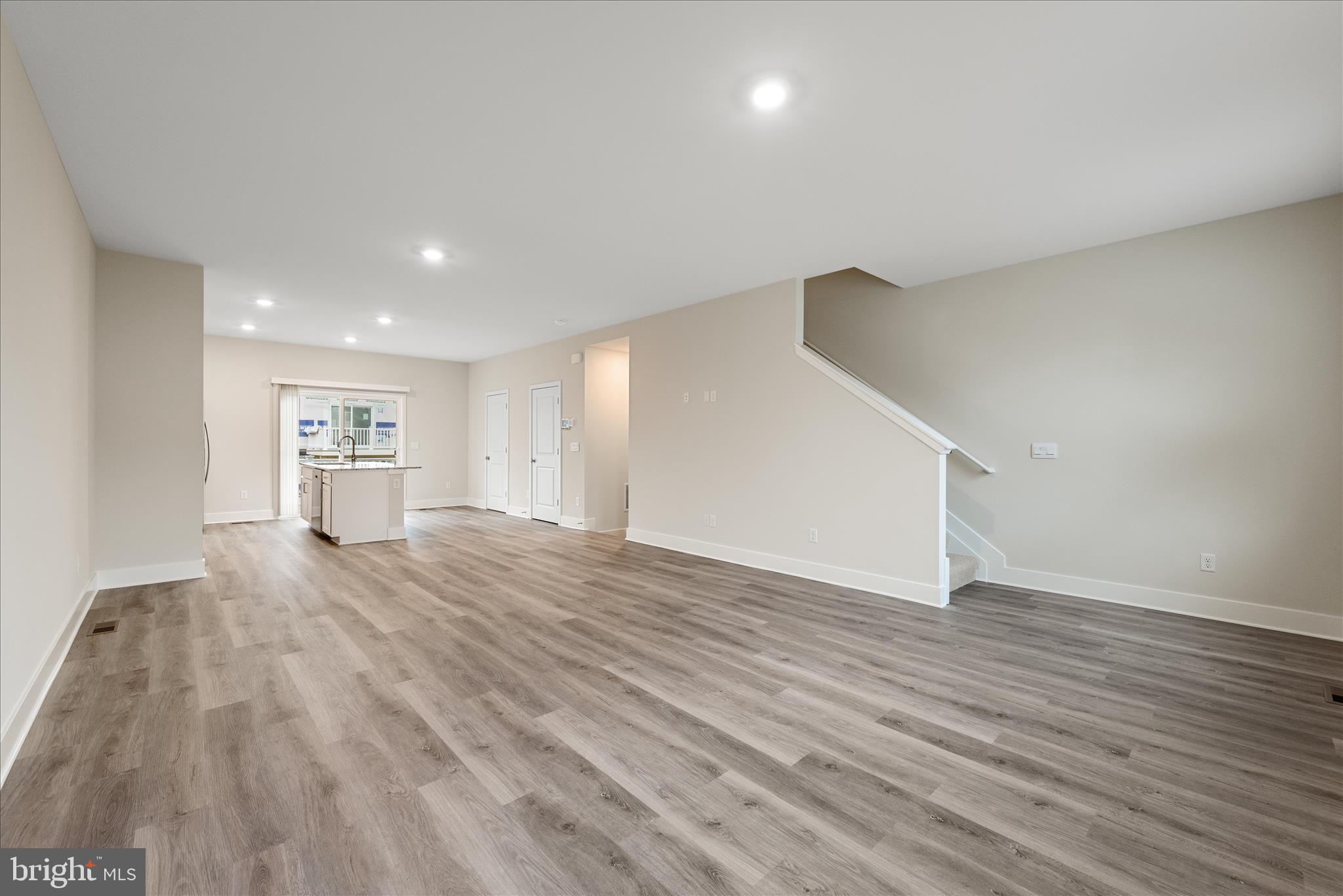 RETREAT AT WINDING CREEK - Residential Lease