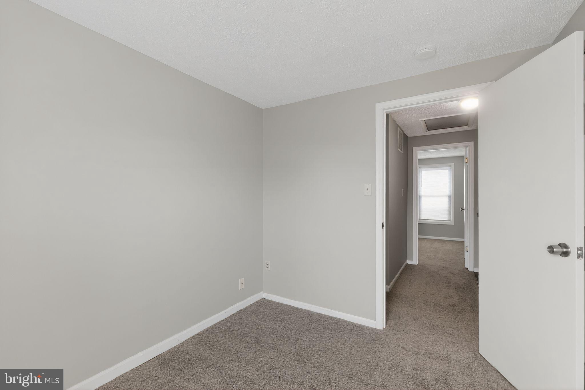 FAIRBROOK - Residential