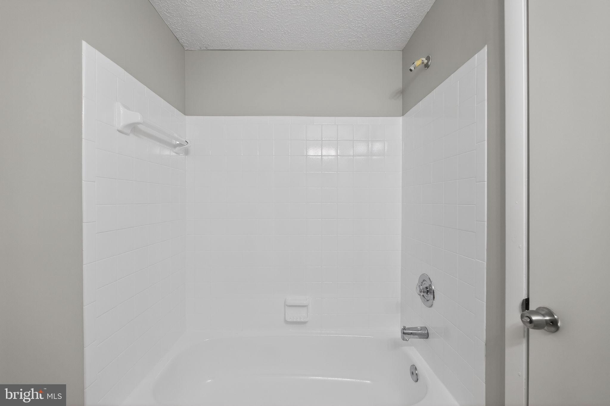 FAIRBROOK - Residential