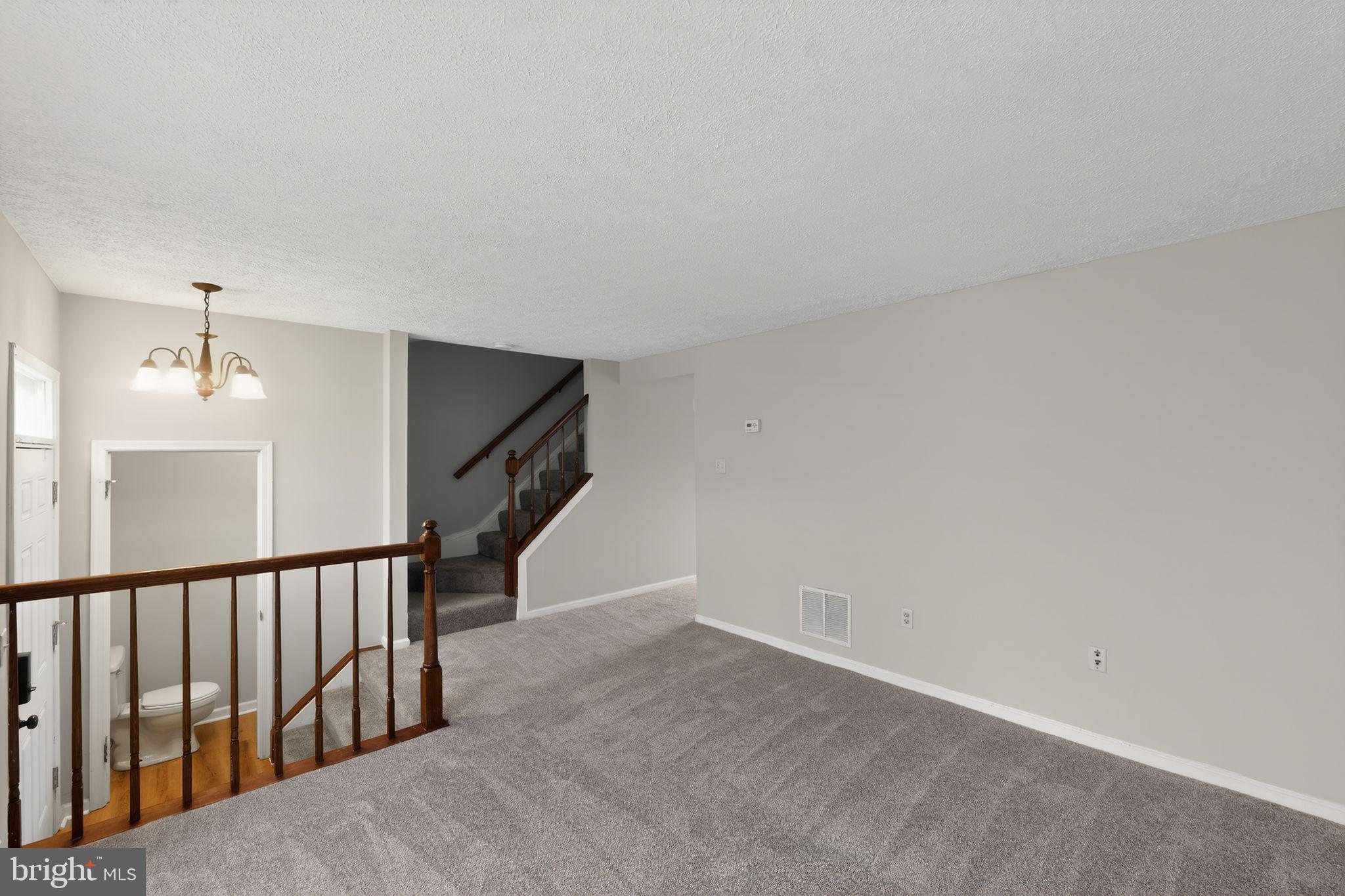 FAIRBROOK - Residential