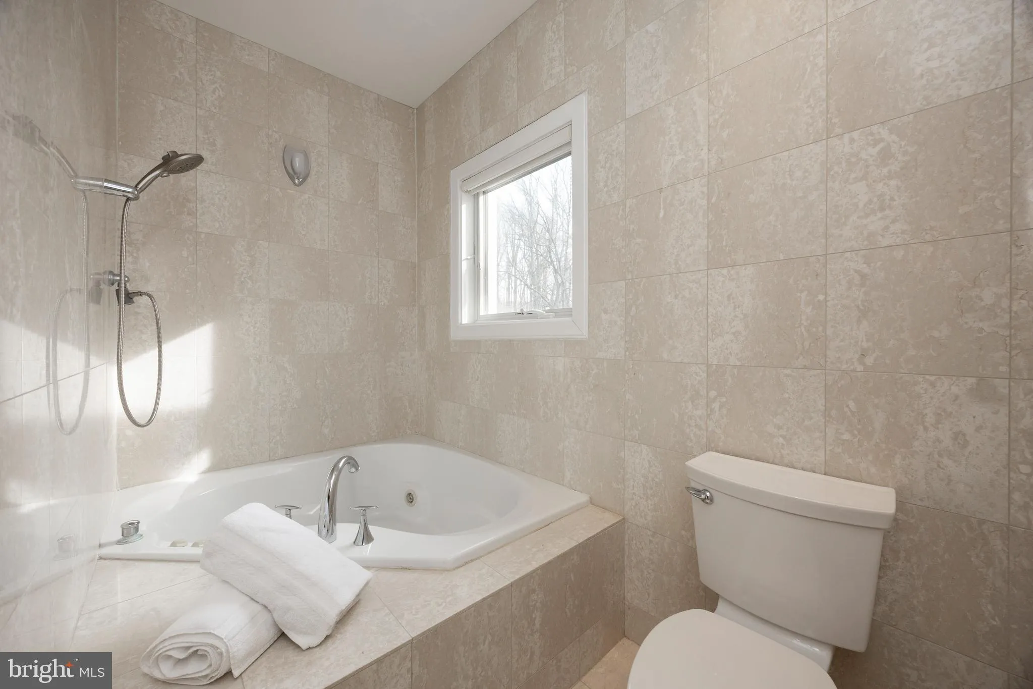 Chadds Ford, Pennsylvania 19317, United States, 5 Bedrooms Bedrooms, ,6 BathroomsBathrooms,Residential,Active,113292