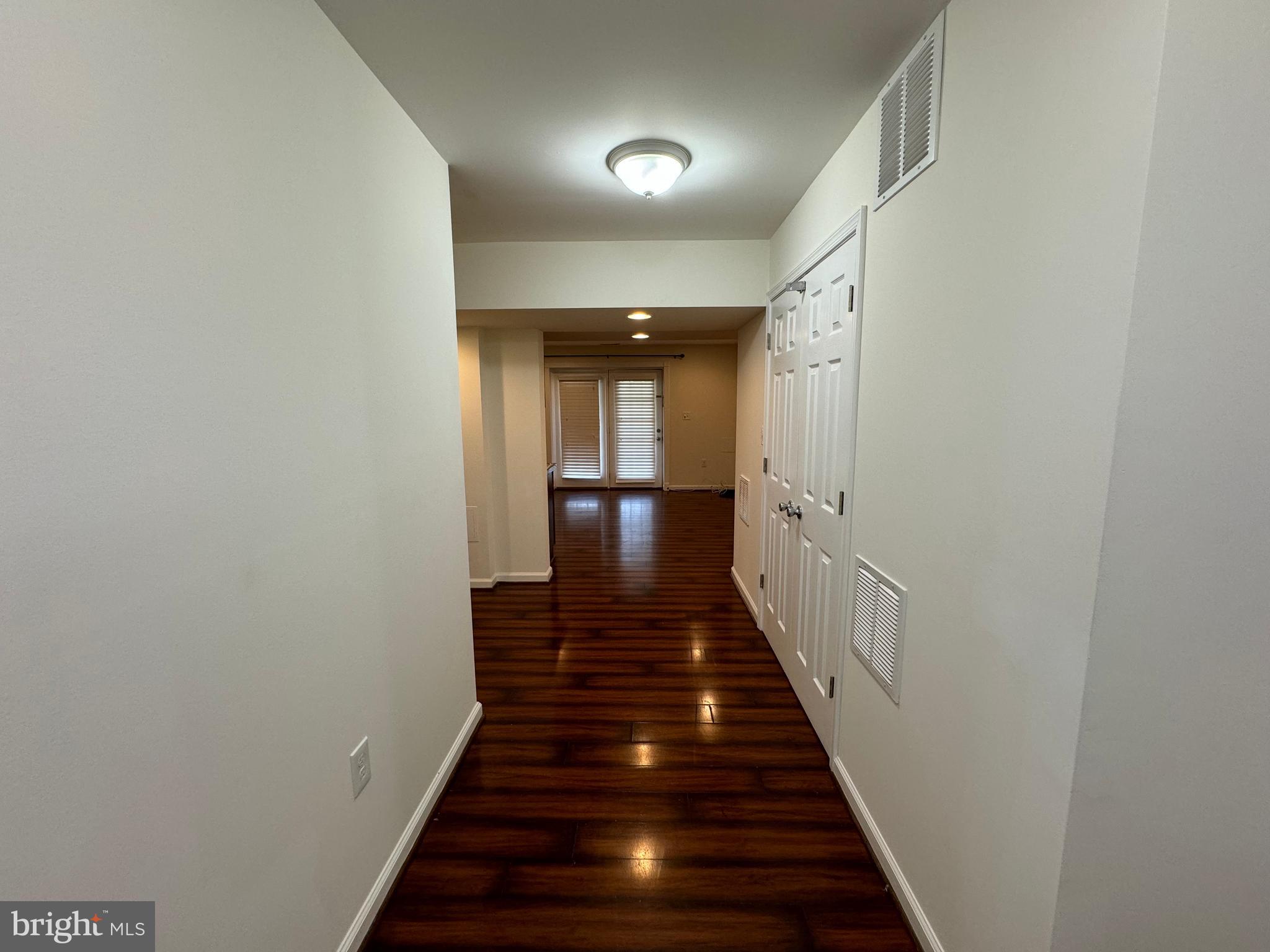 WIDEWATER VILLAGE - Residential Lease