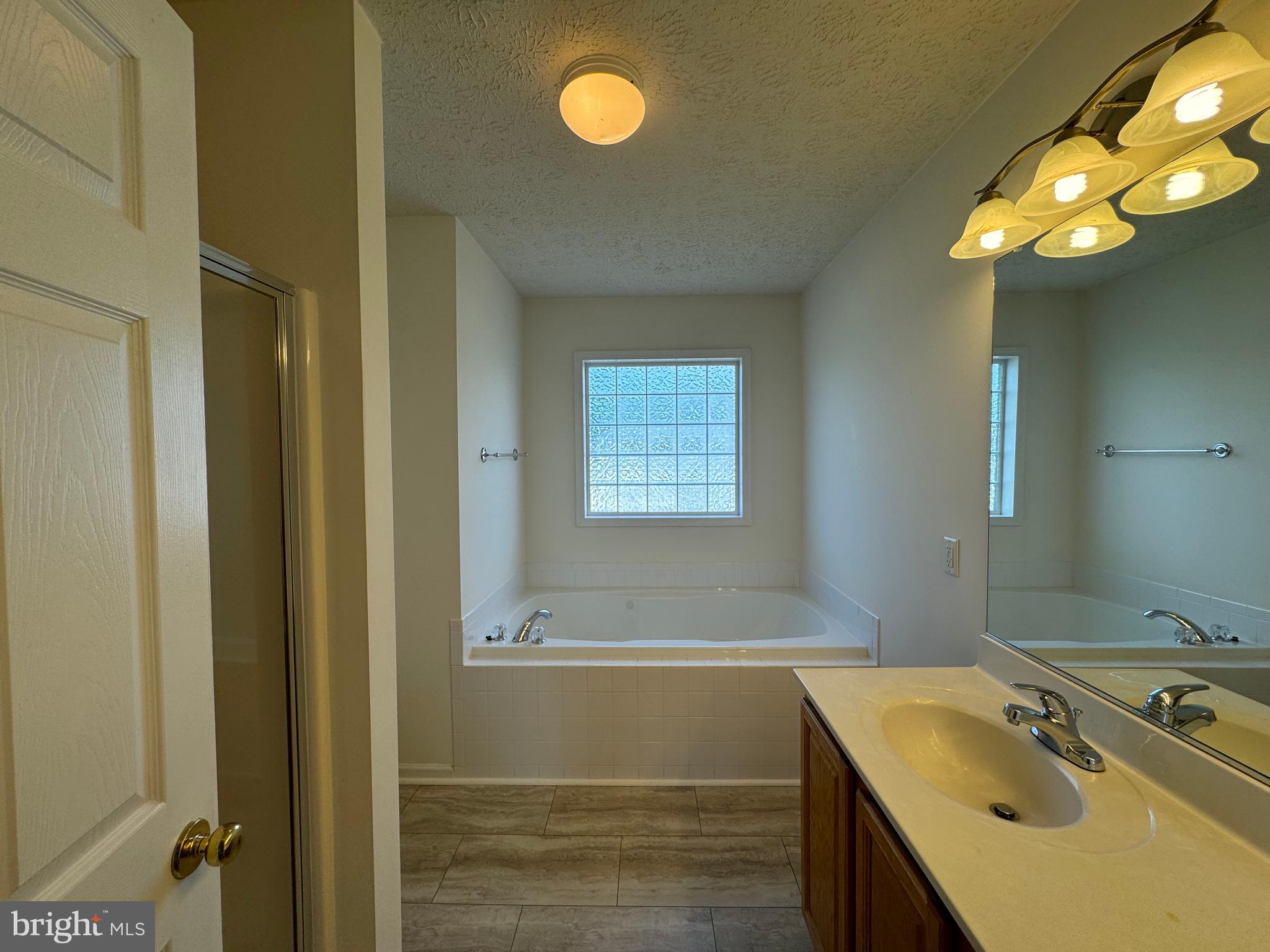 WIDEWATER VILLAGE - Residential Lease