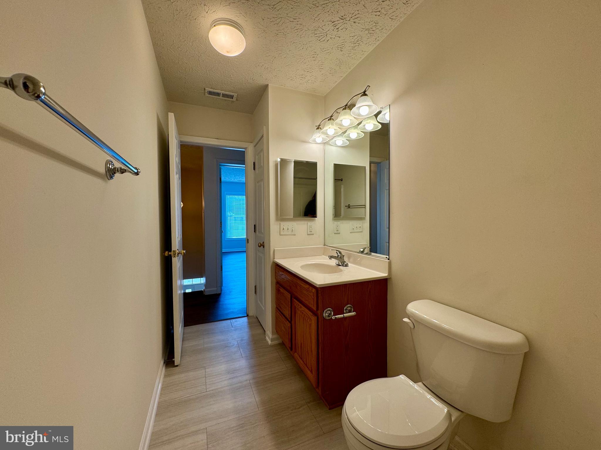 WIDEWATER VILLAGE - Residential Lease