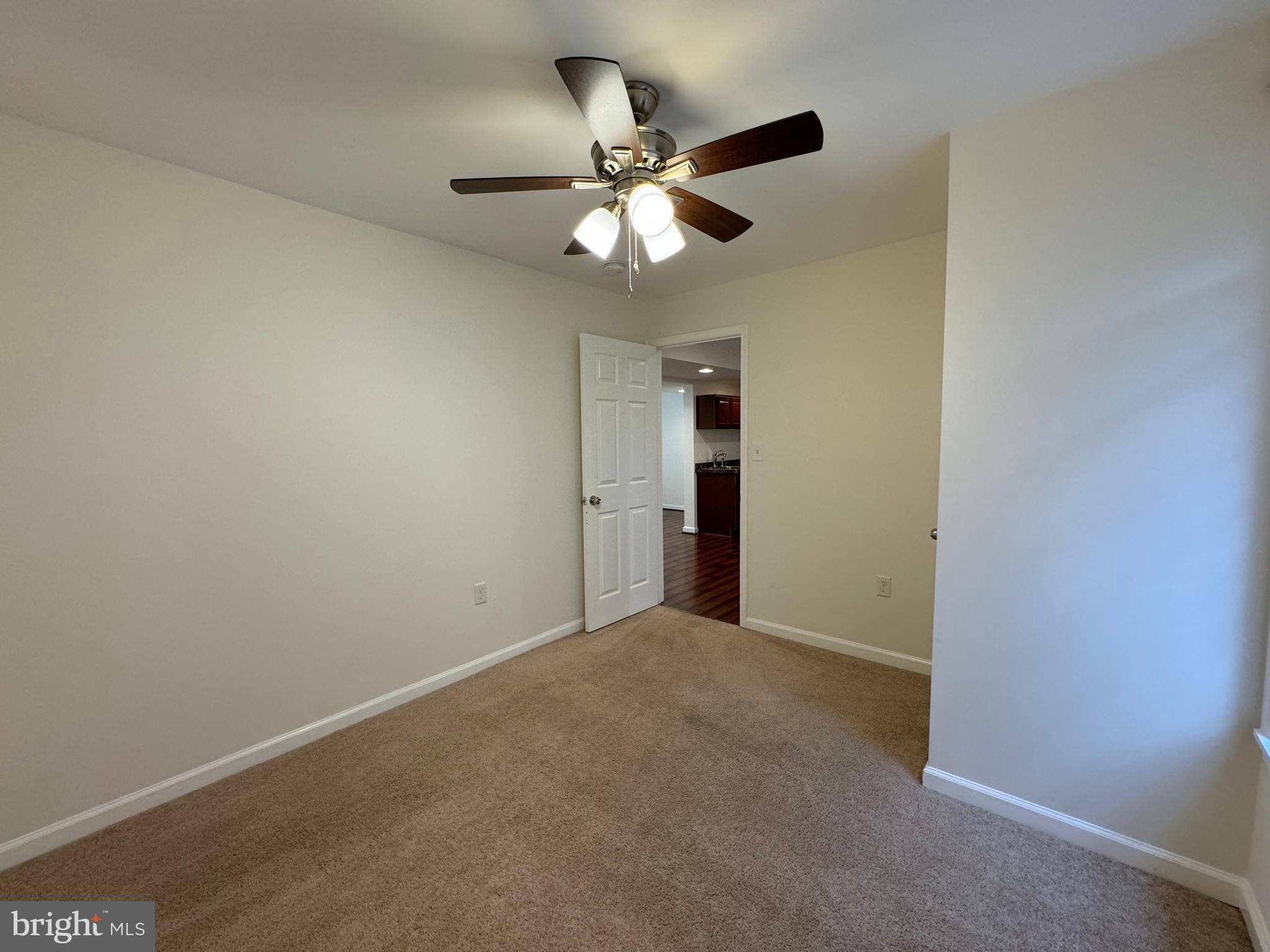 WIDEWATER VILLAGE - Residential Lease