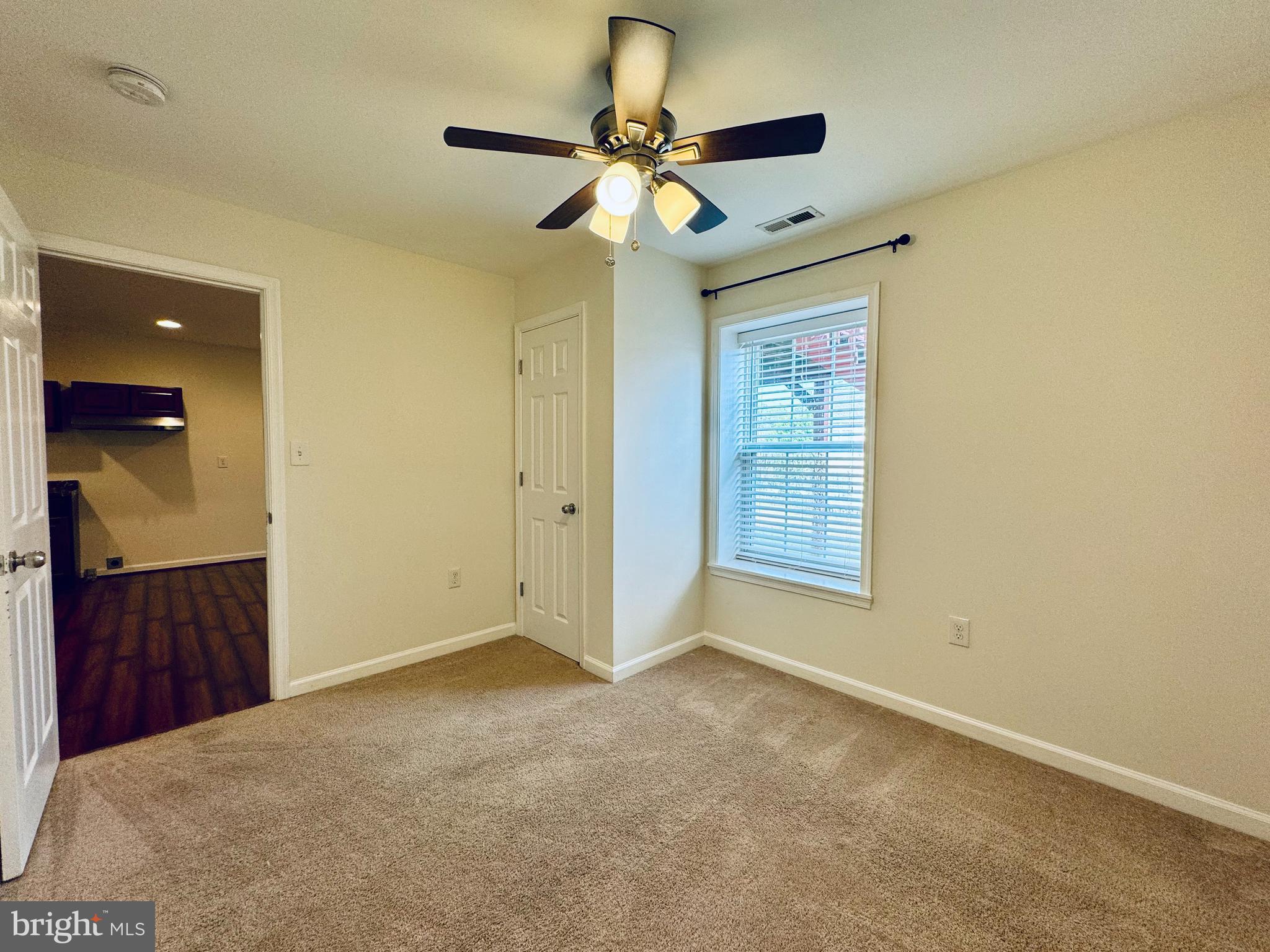 WIDEWATER VILLAGE - Residential Lease