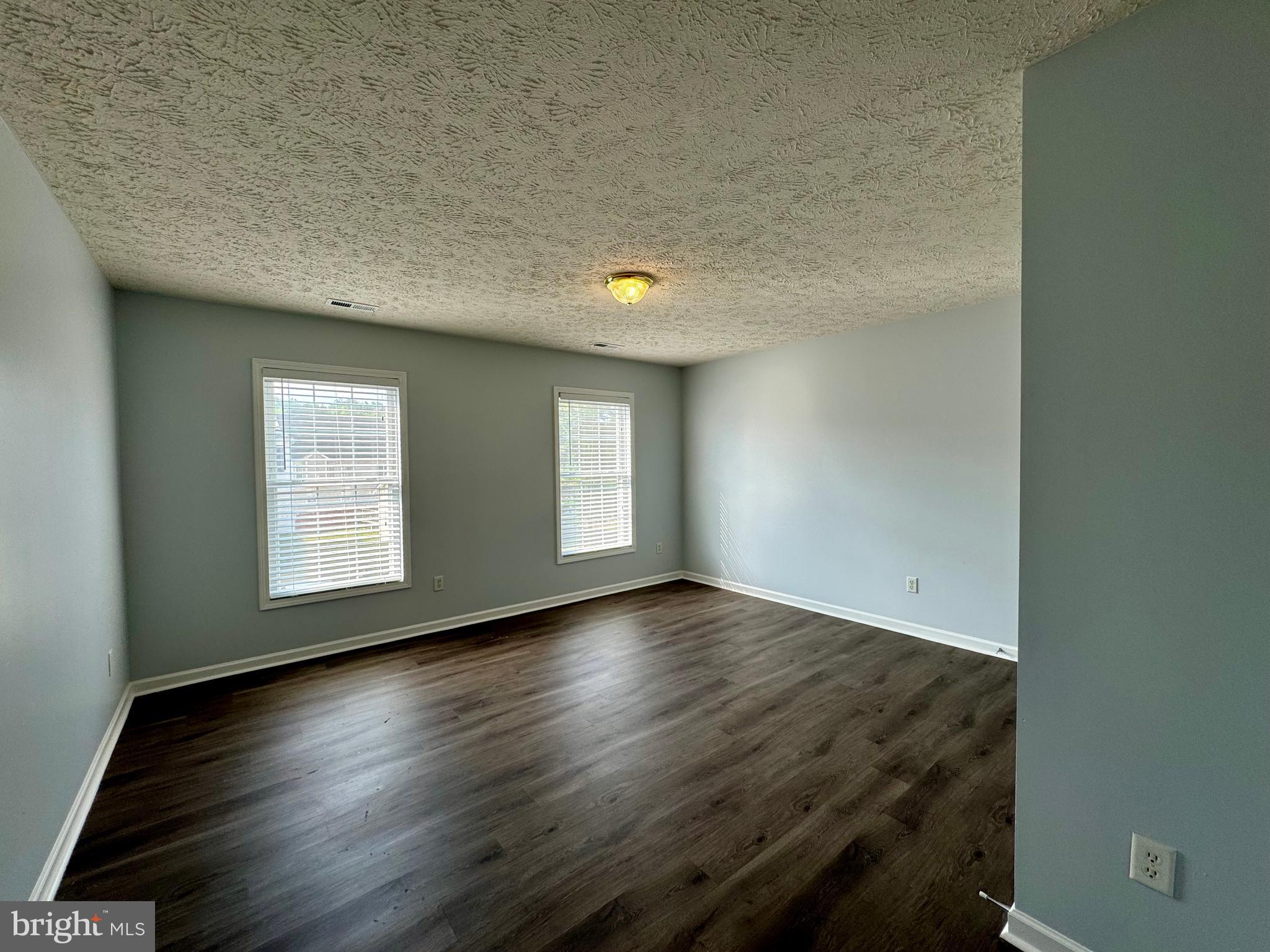 WIDEWATER VILLAGE - Residential Lease