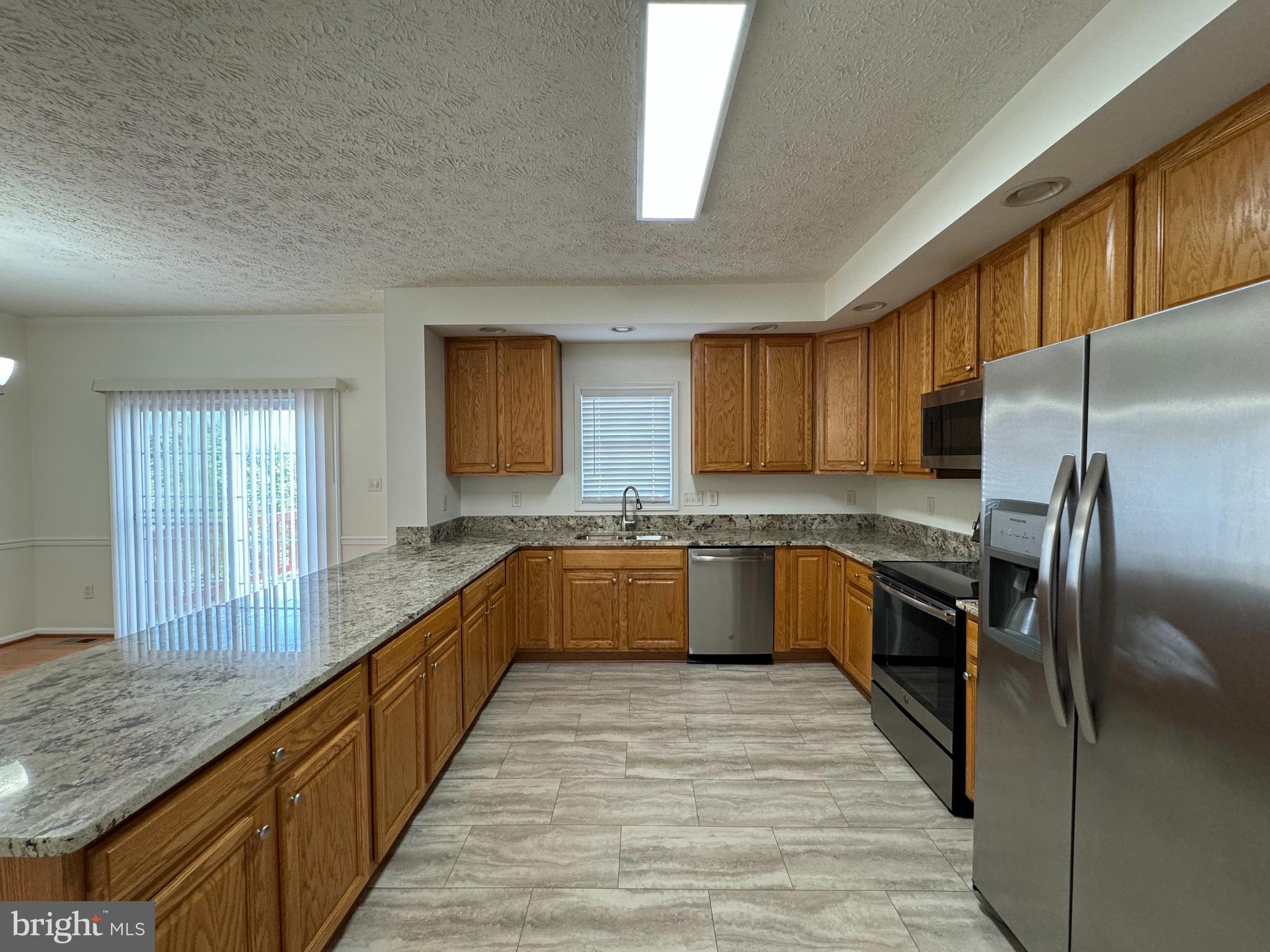 WIDEWATER VILLAGE - Residential Lease