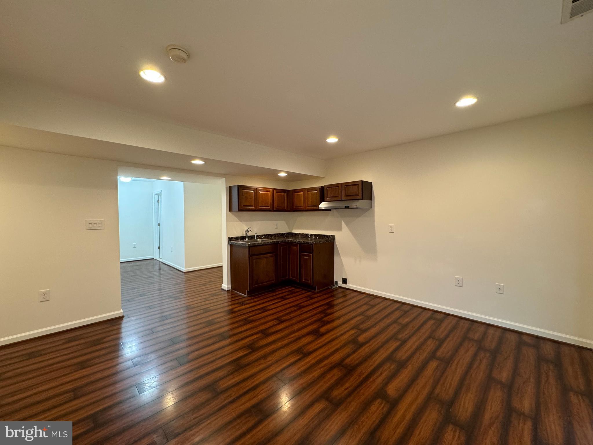 WIDEWATER VILLAGE - Residential Lease