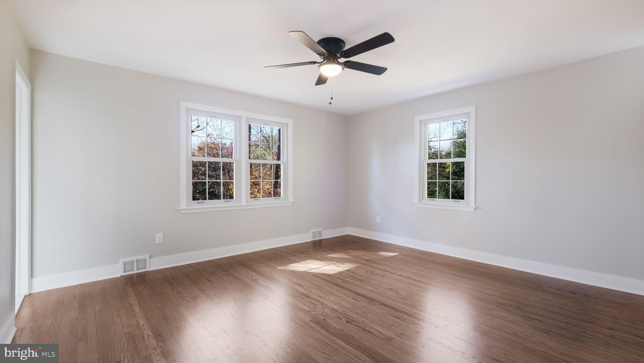 FOX VALLEY - Residential