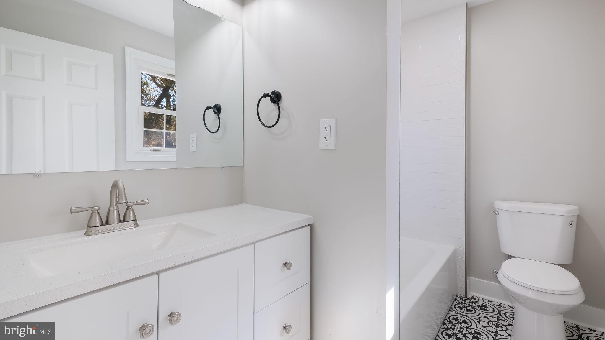 FOX VALLEY - Residential