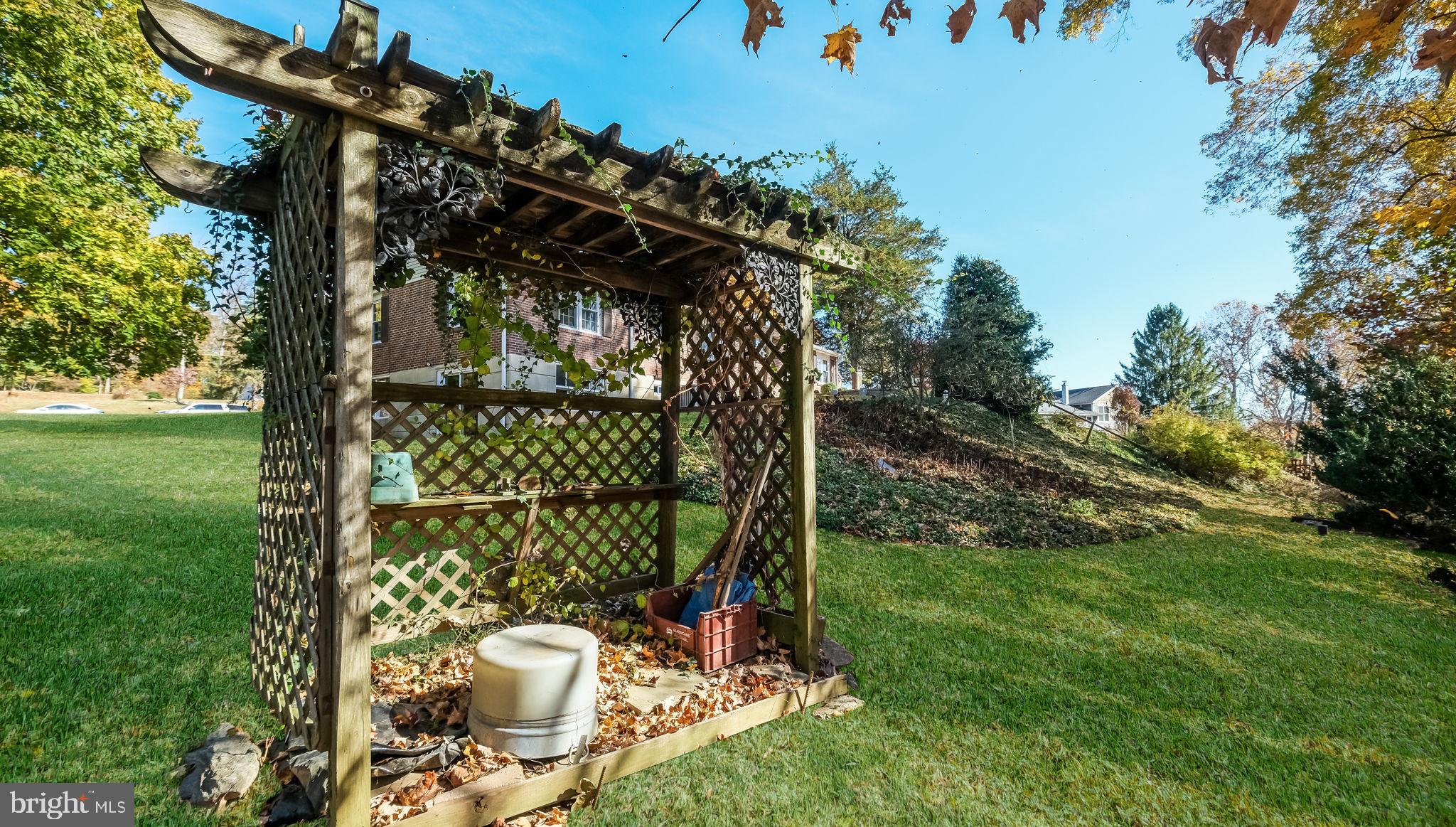 FOX VALLEY - Residential