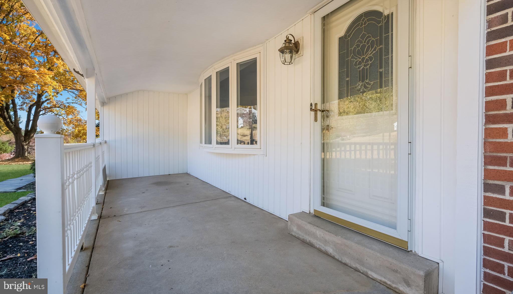 FOX VALLEY - Residential