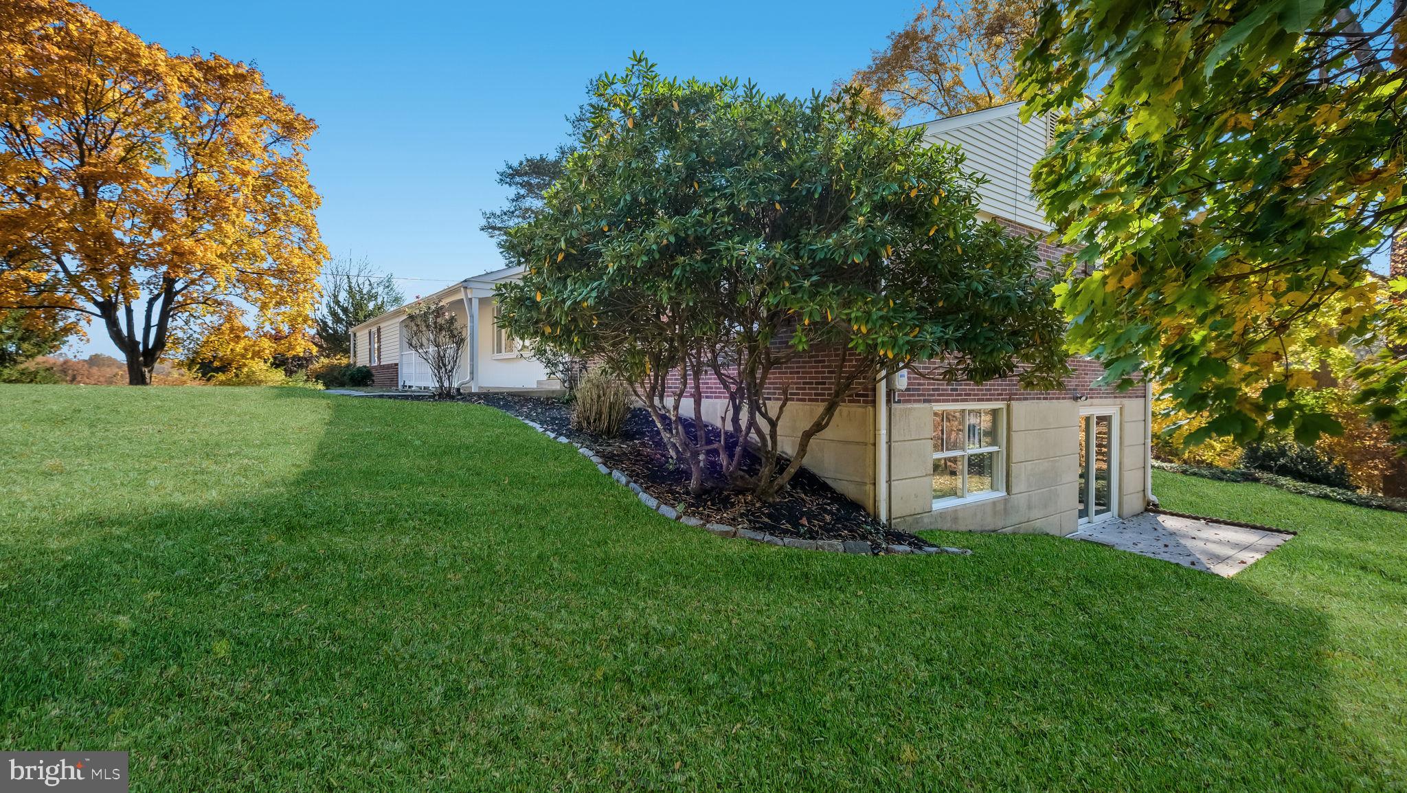 FOX VALLEY - Residential