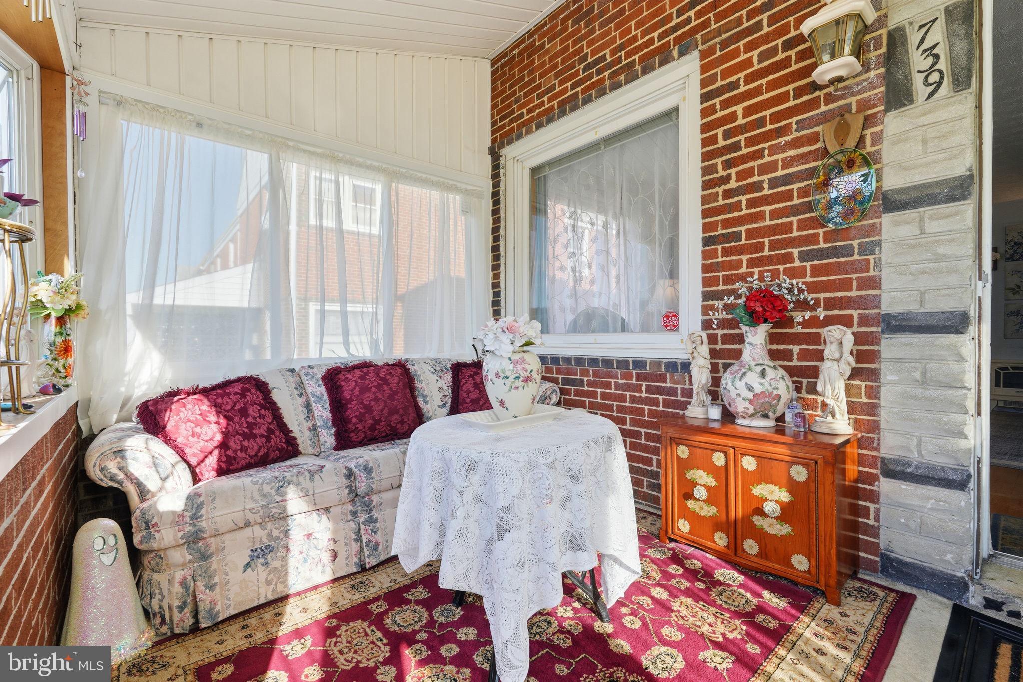 BEVERLY HILLS - Residential