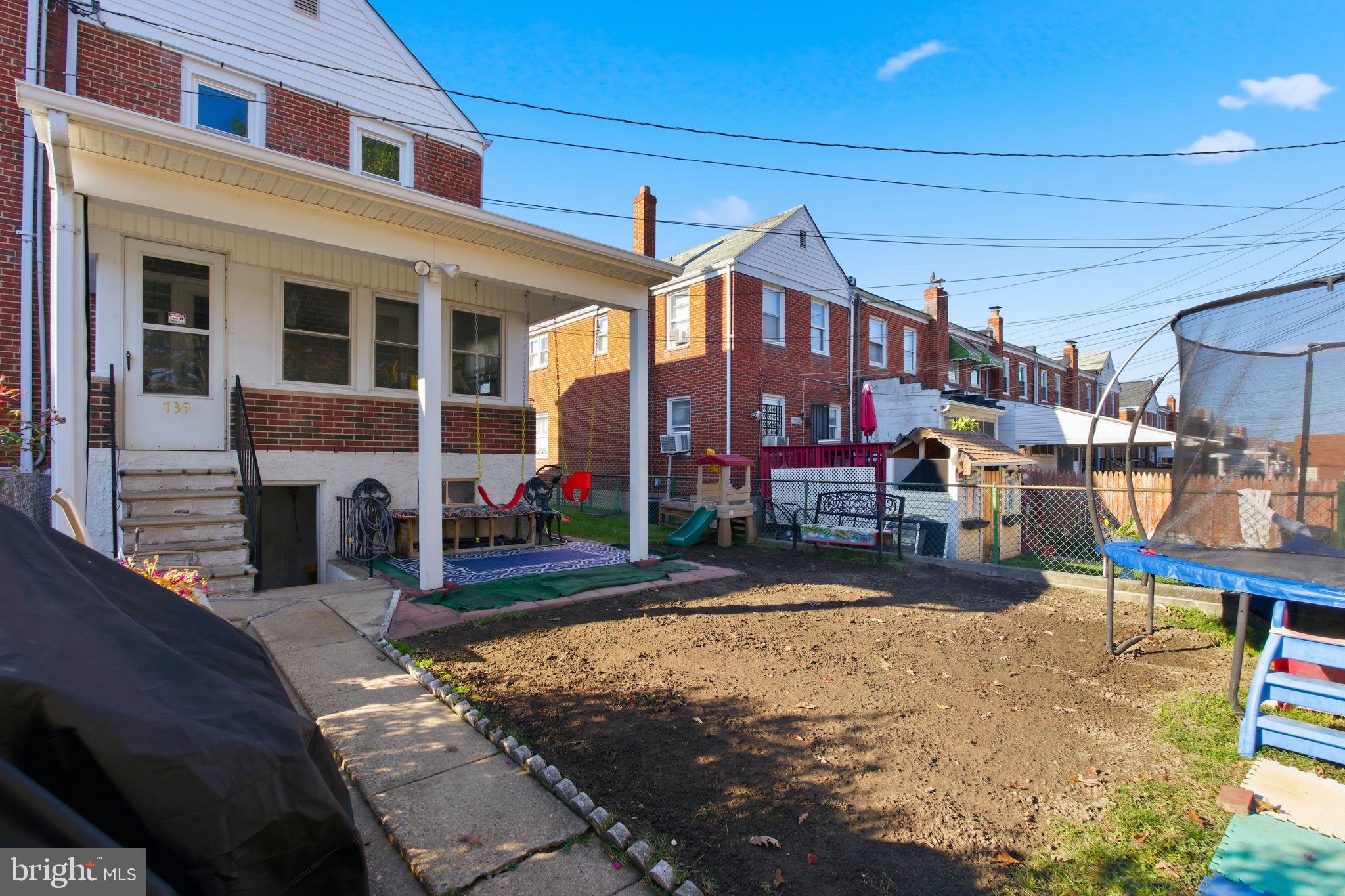 BEVERLY HILLS - Residential