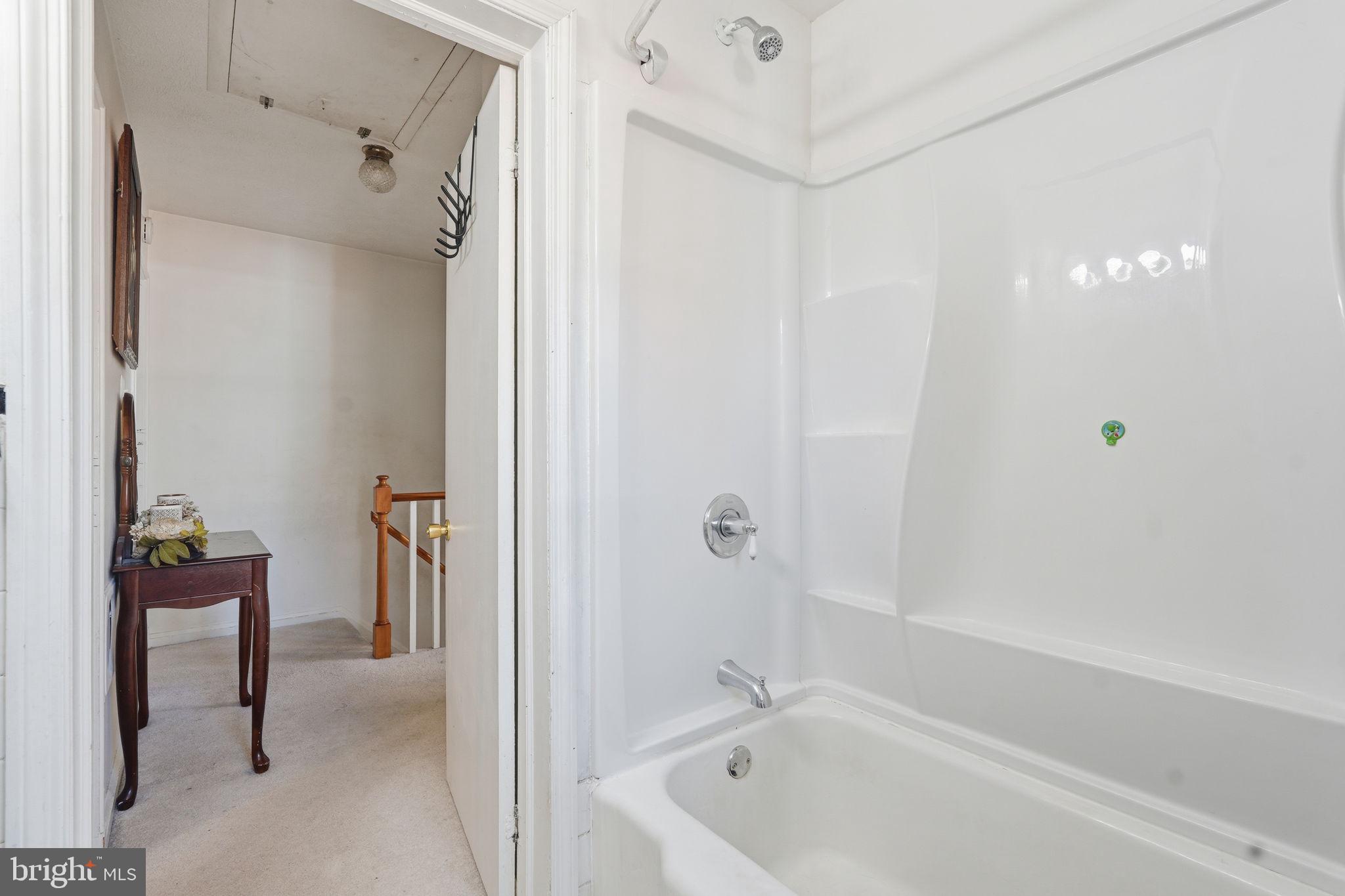 BEVERLY HILLS - Residential