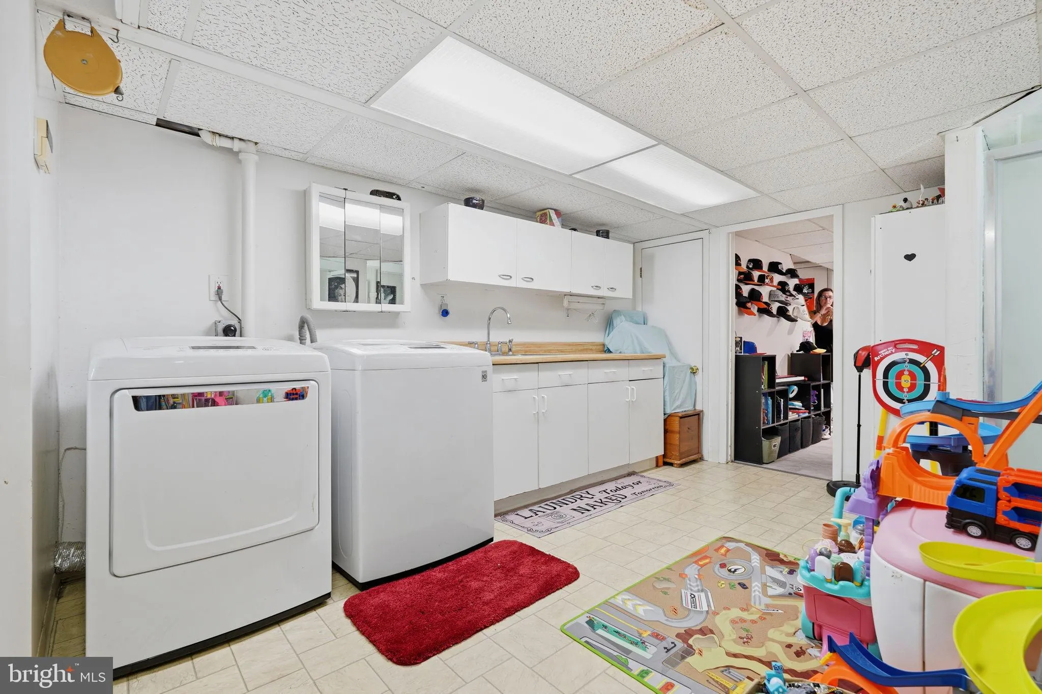 Baltimore, Maryland 21222, United States, 3 Bedrooms Bedrooms, ,2 BathroomsBathrooms,Residential,Active,232001