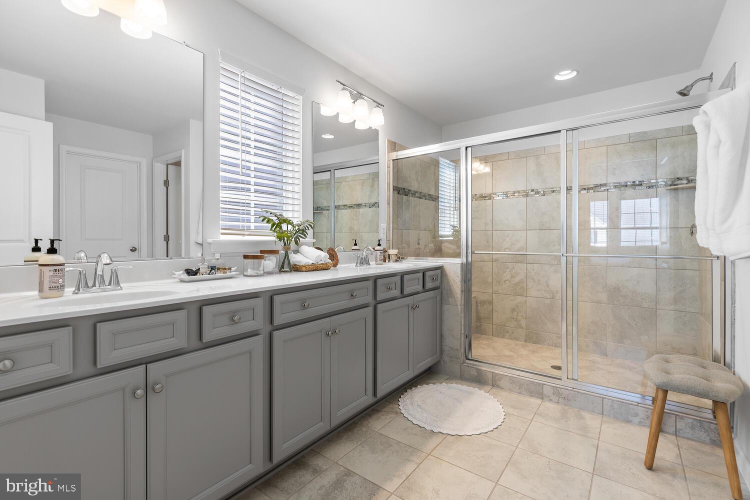 EMBREY MILL - Residential