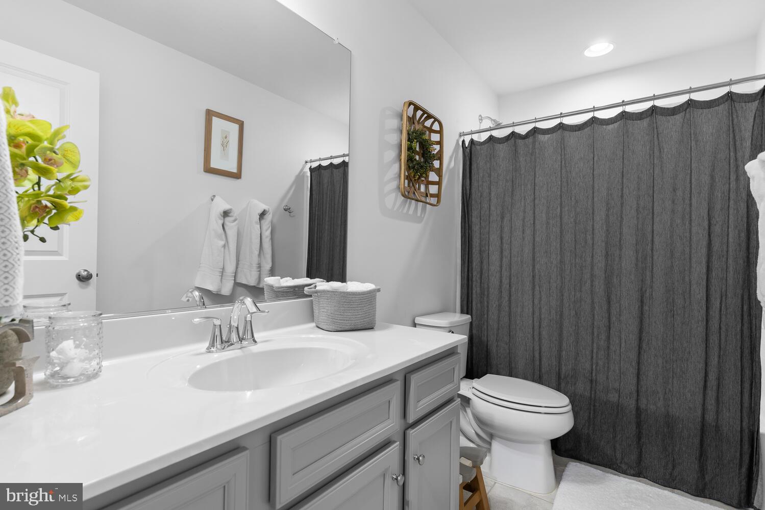 EMBREY MILL - Residential