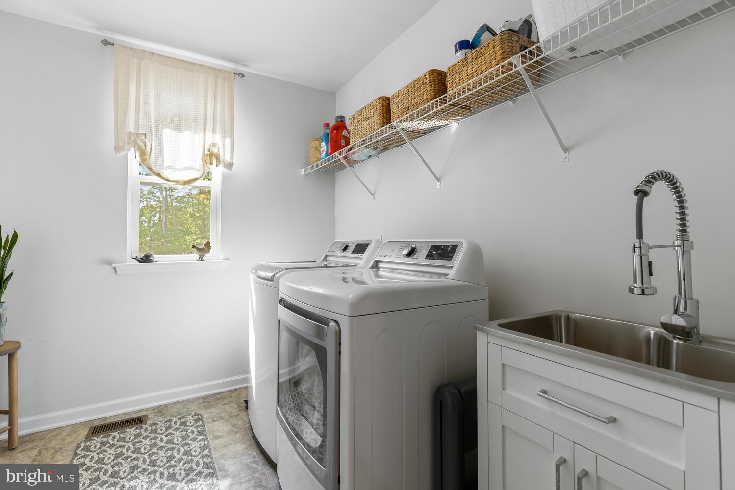 EMBREY MILL - Residential