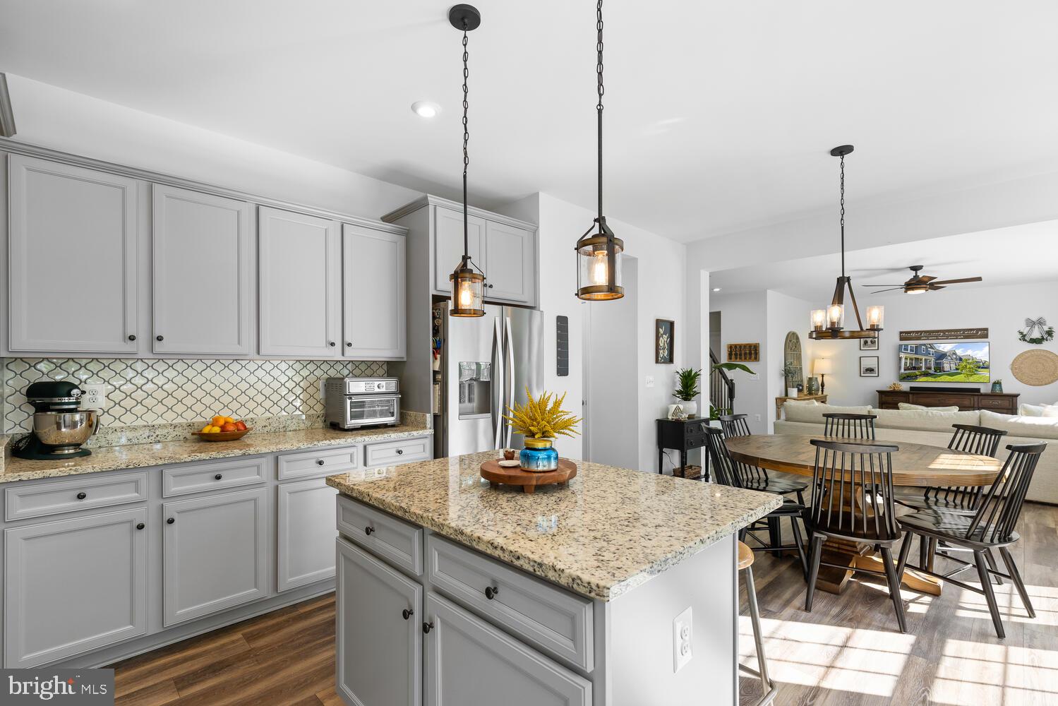 EMBREY MILL - Residential