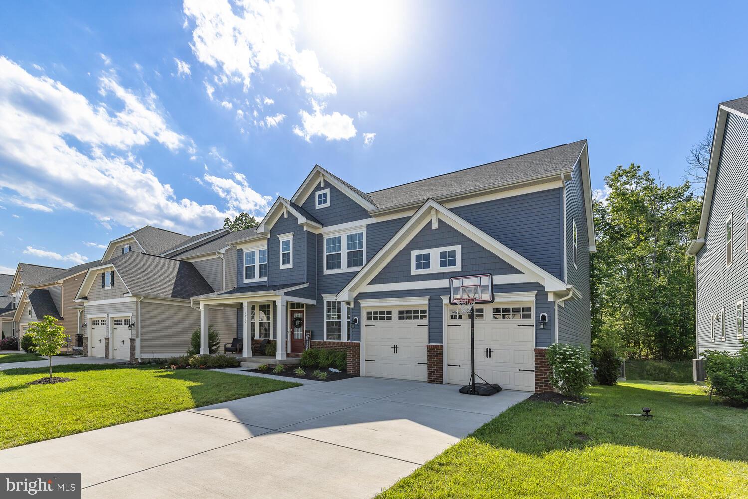 EMBREY MILL - Residential