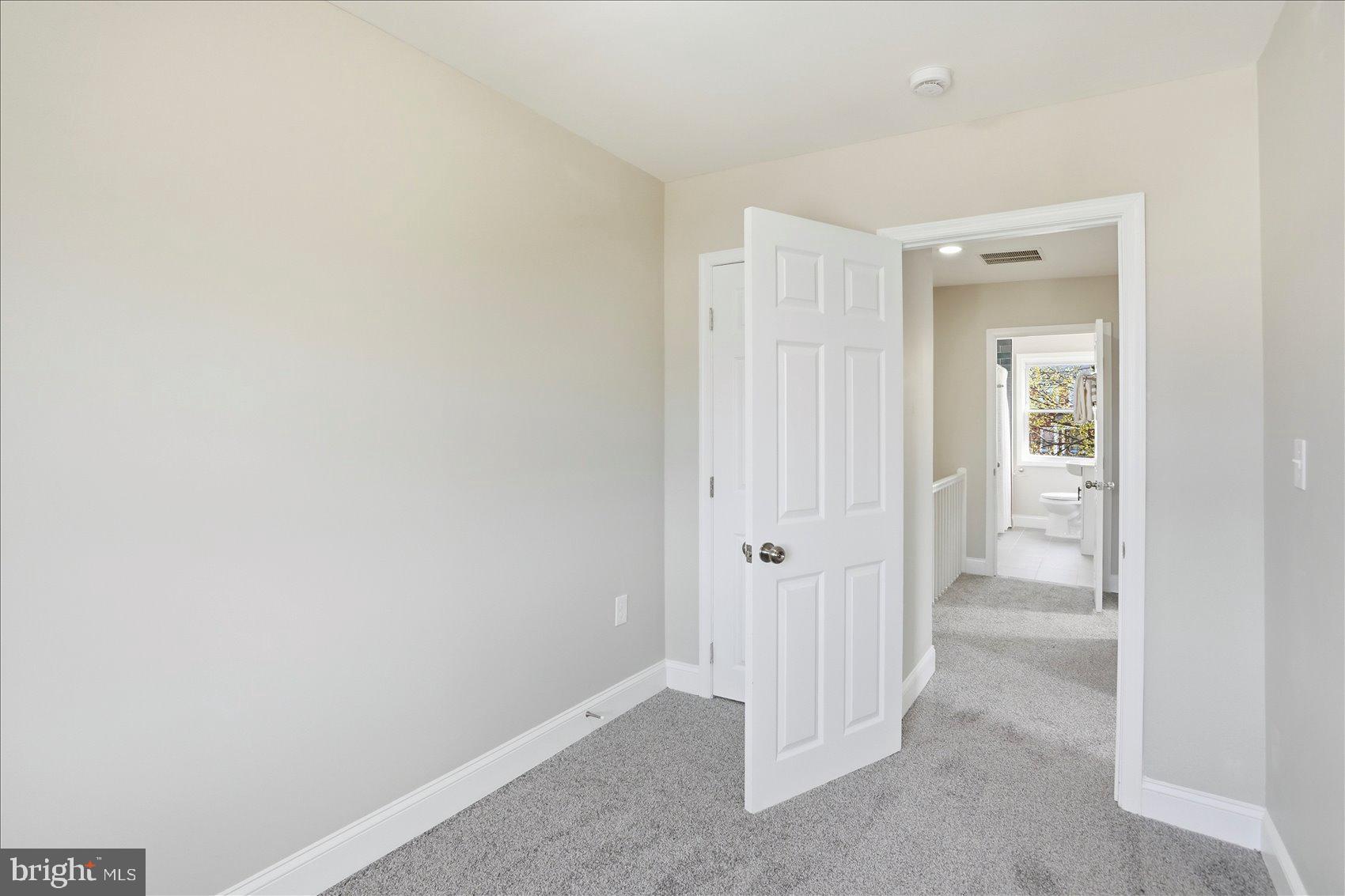 NORTHWOOD - Residential