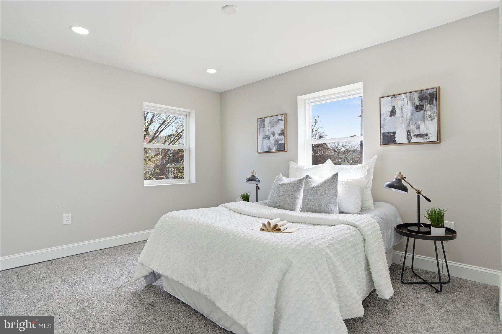 NORTHWOOD - Residential