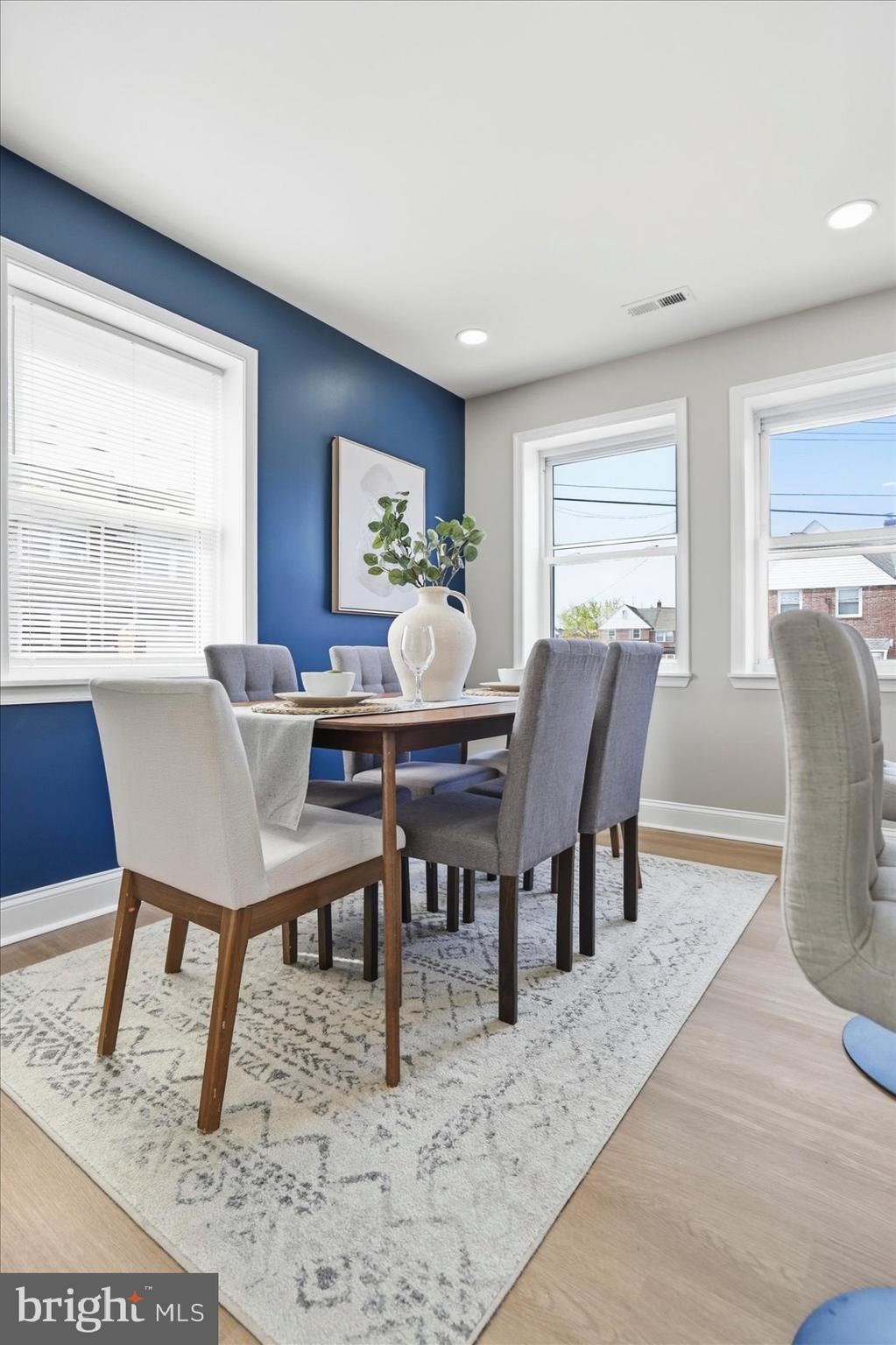 NORTHWOOD - Residential