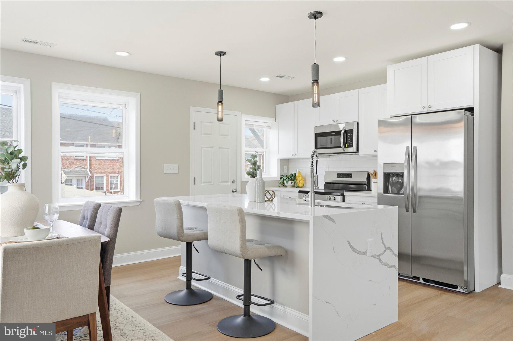 NORTHWOOD - Residential