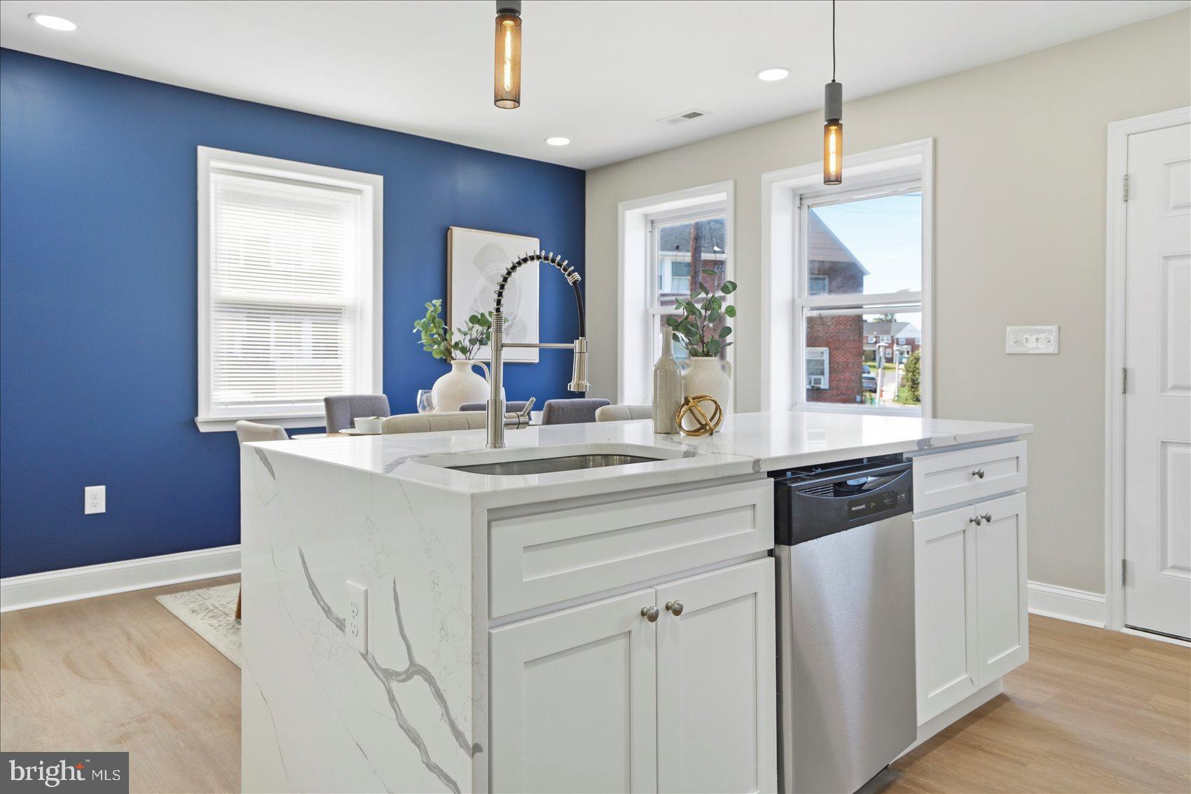 NORTHWOOD - Residential