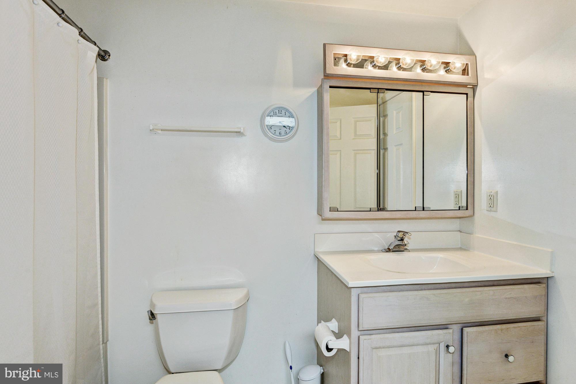 MCKENZIE MEADOWS - Residential