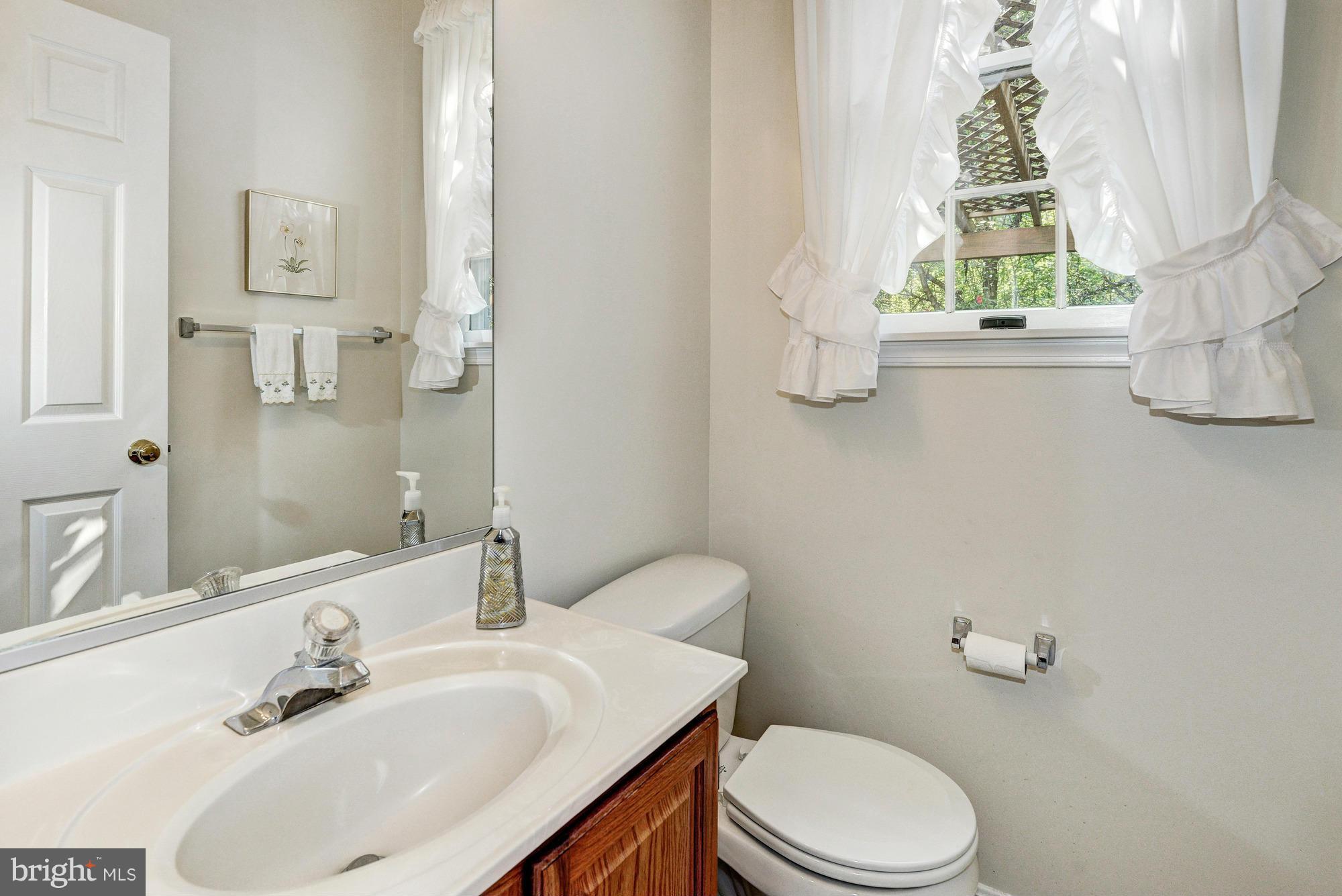 MCKENZIE MEADOWS - Residential