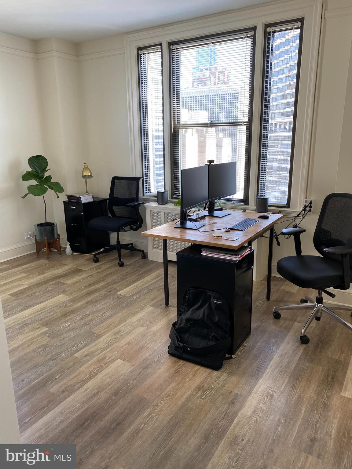 RITTENHOUSE SQUARE - Residential Lease