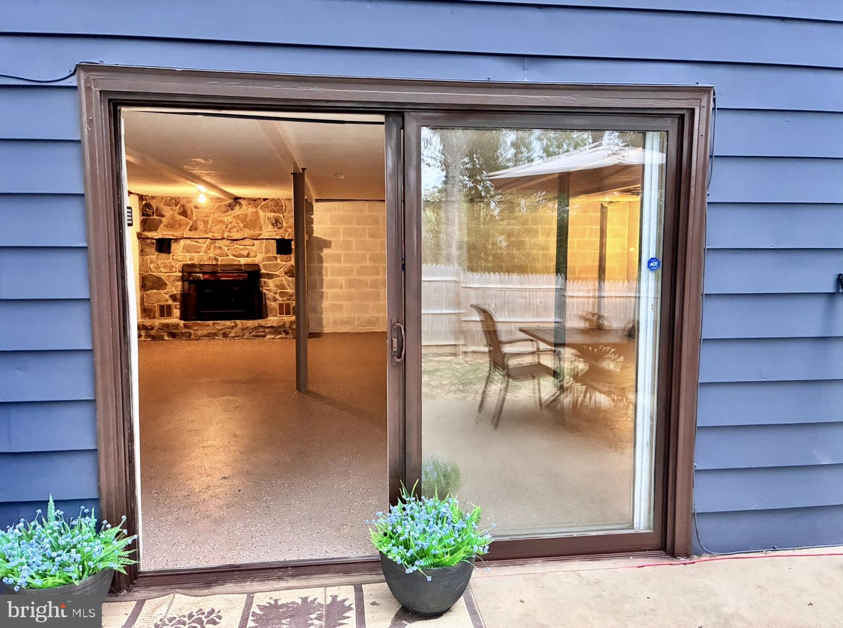 GREENE KNOLLS - Residential