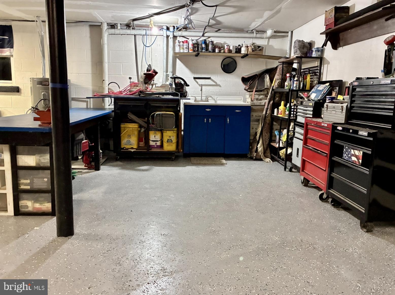 GREENE KNOLLS - Residential