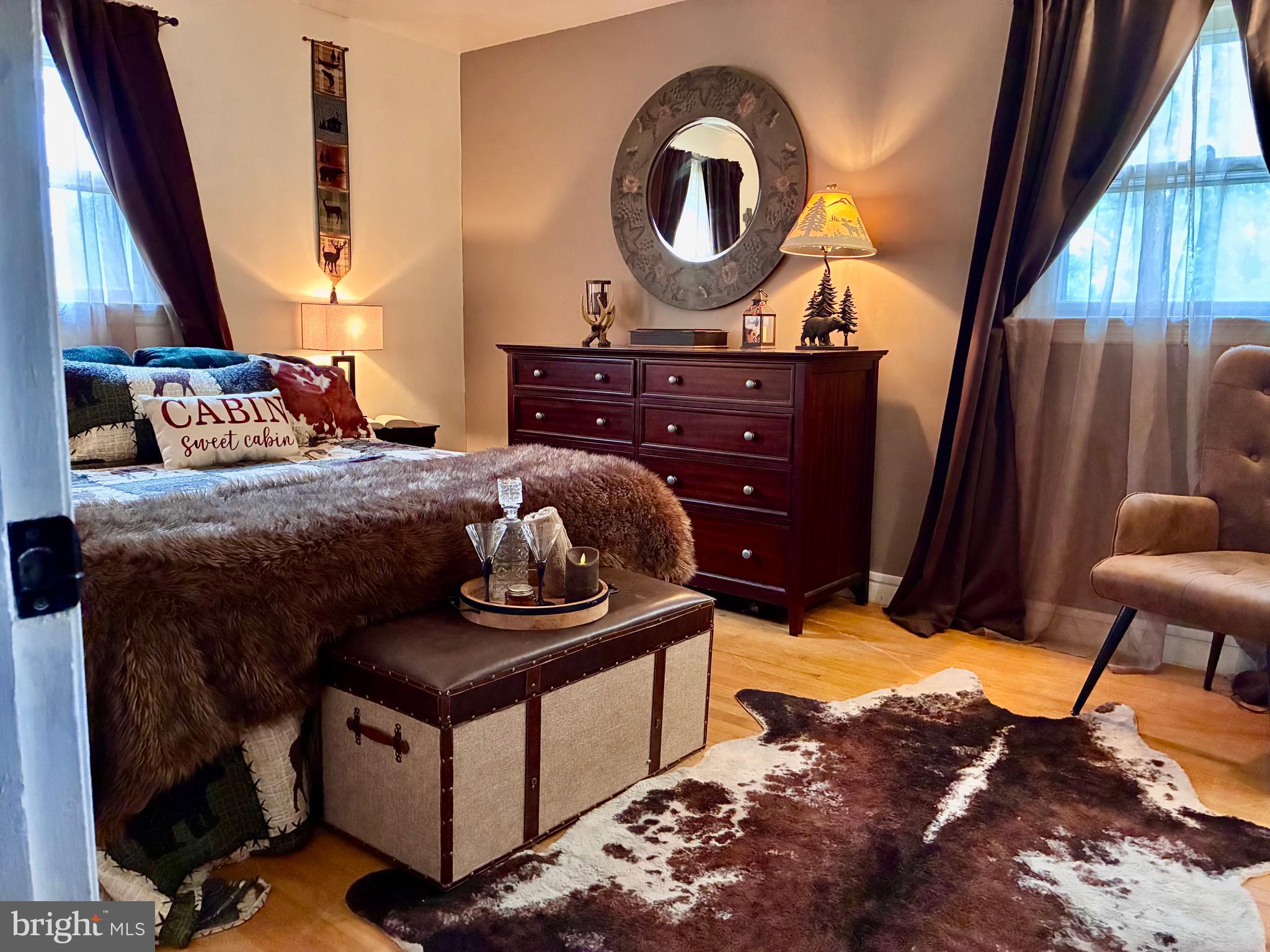 GREENE KNOLLS - Residential