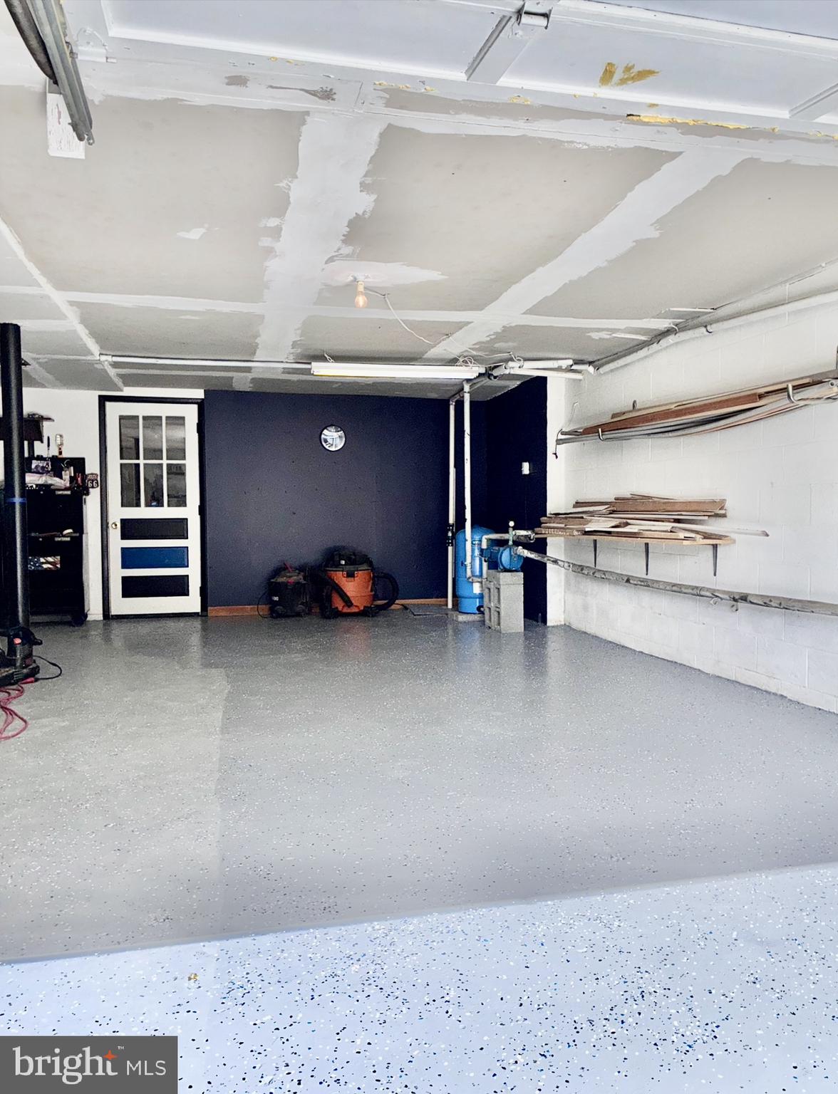 GREENE KNOLLS - Residential