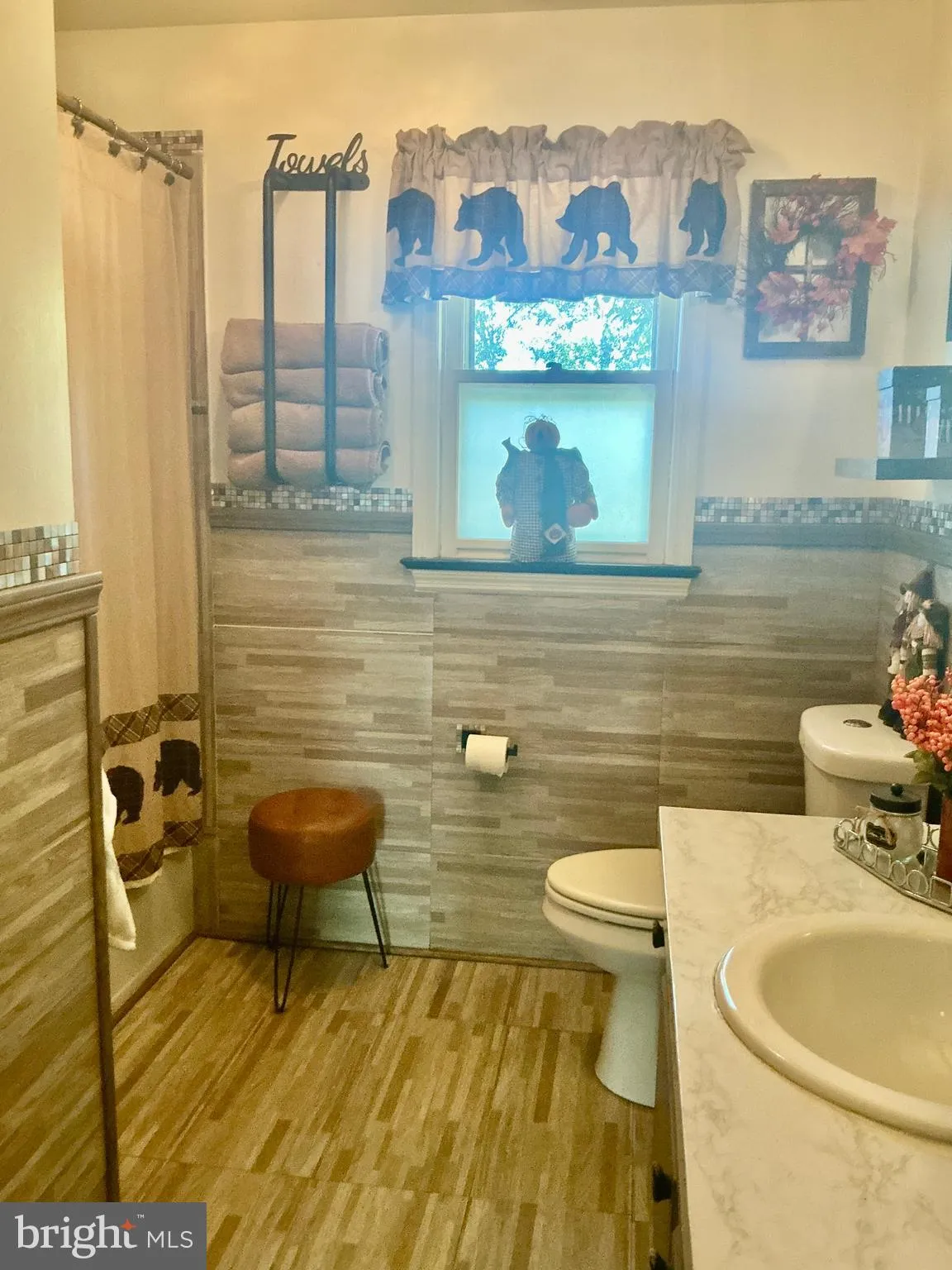 Fayetteville, Pennsylvania 17222, United States, 3 Bedrooms Bedrooms, ,2 BathroomsBathrooms,Residential,Active,215952