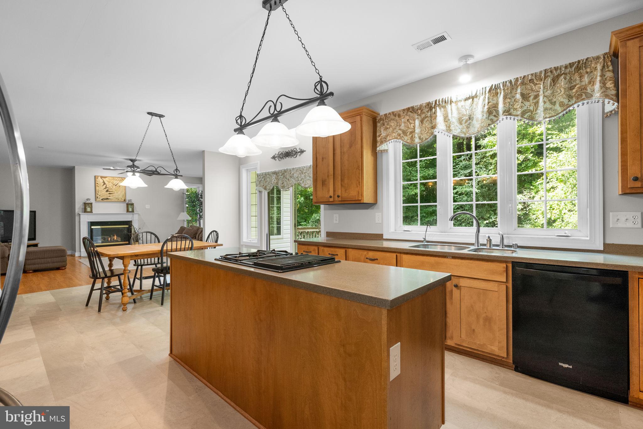 RUNNING CEDAR - Residential