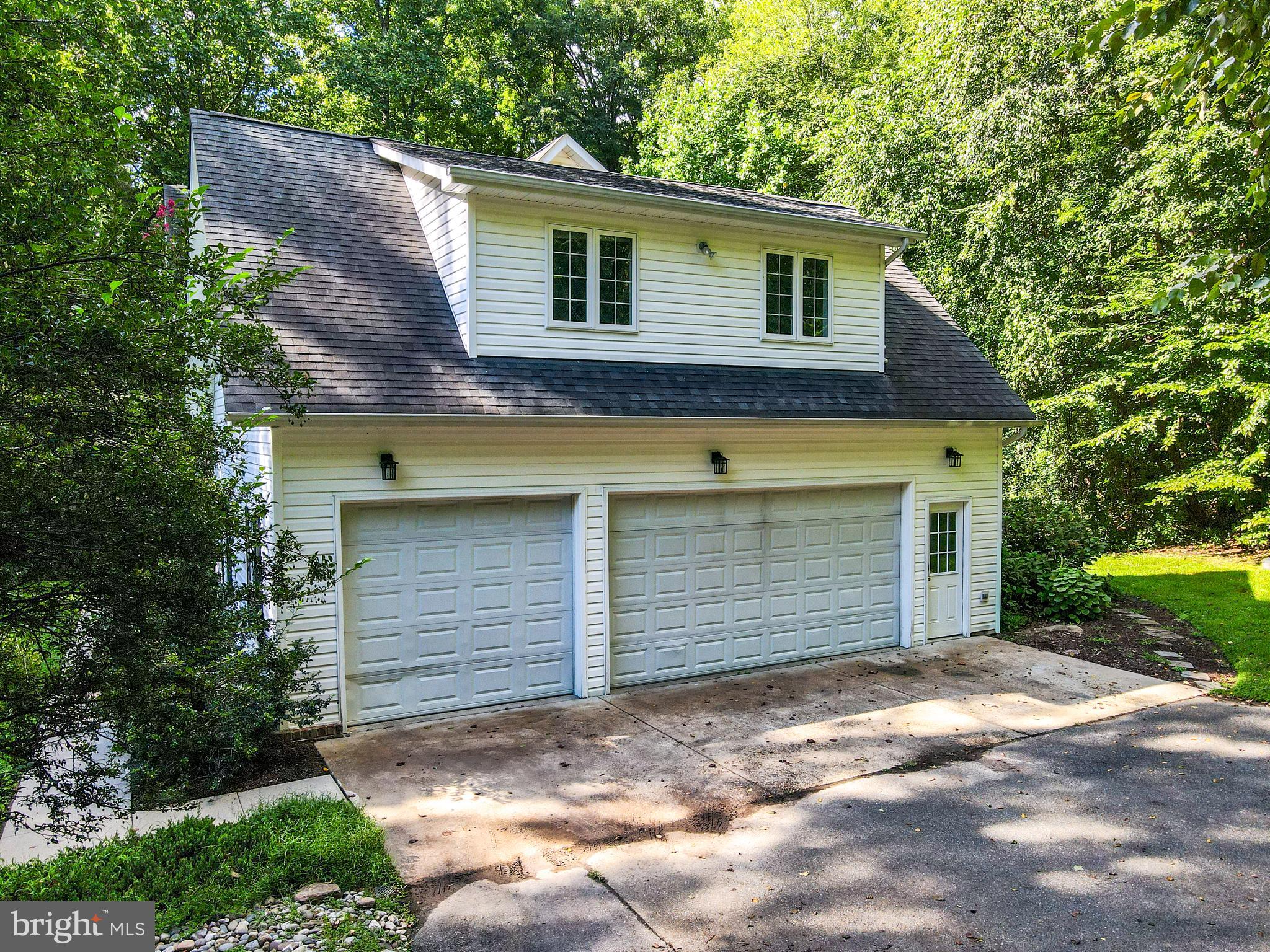 RUNNING CEDAR - Residential