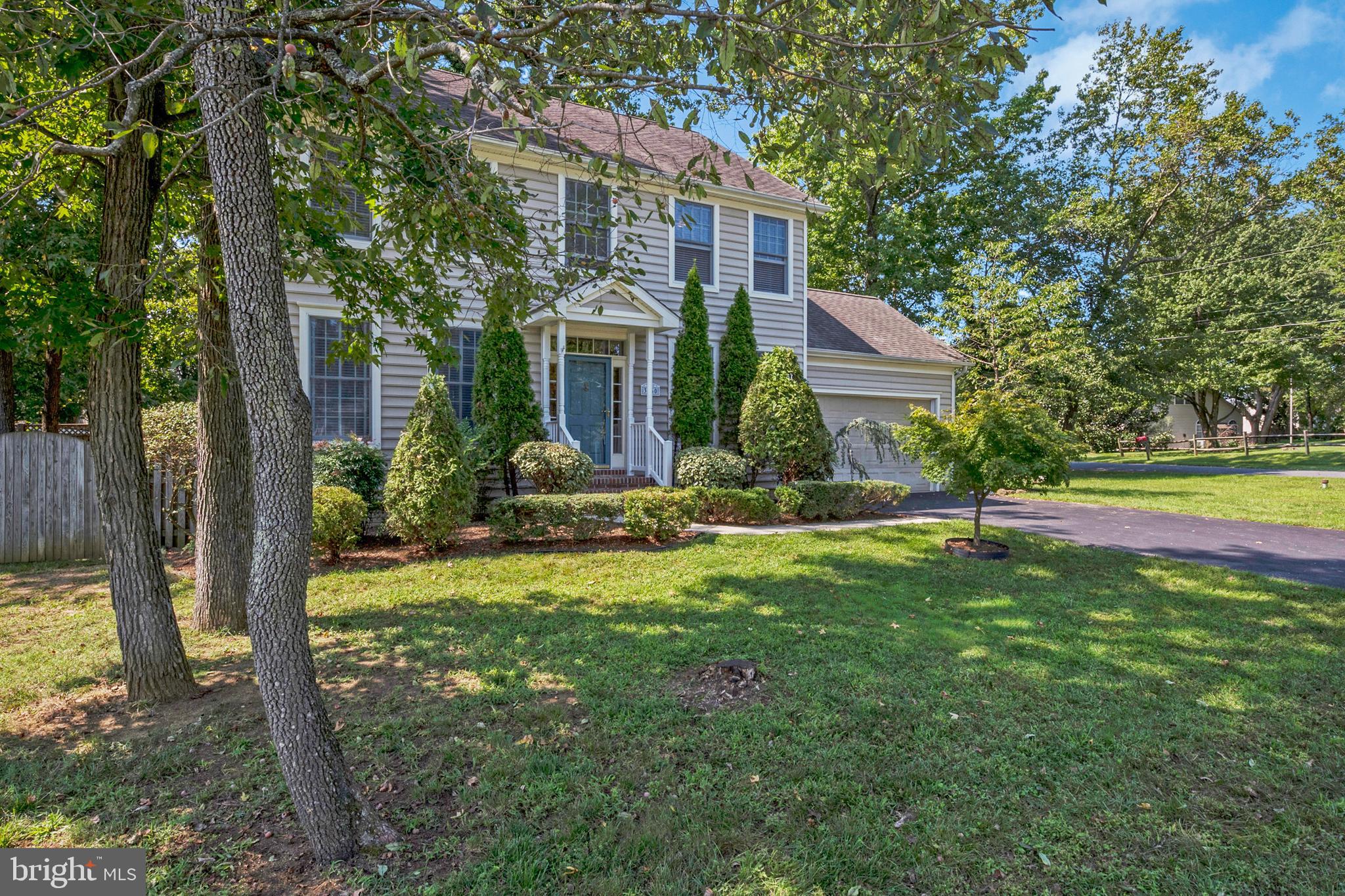 LOCH HAVEN - Residential