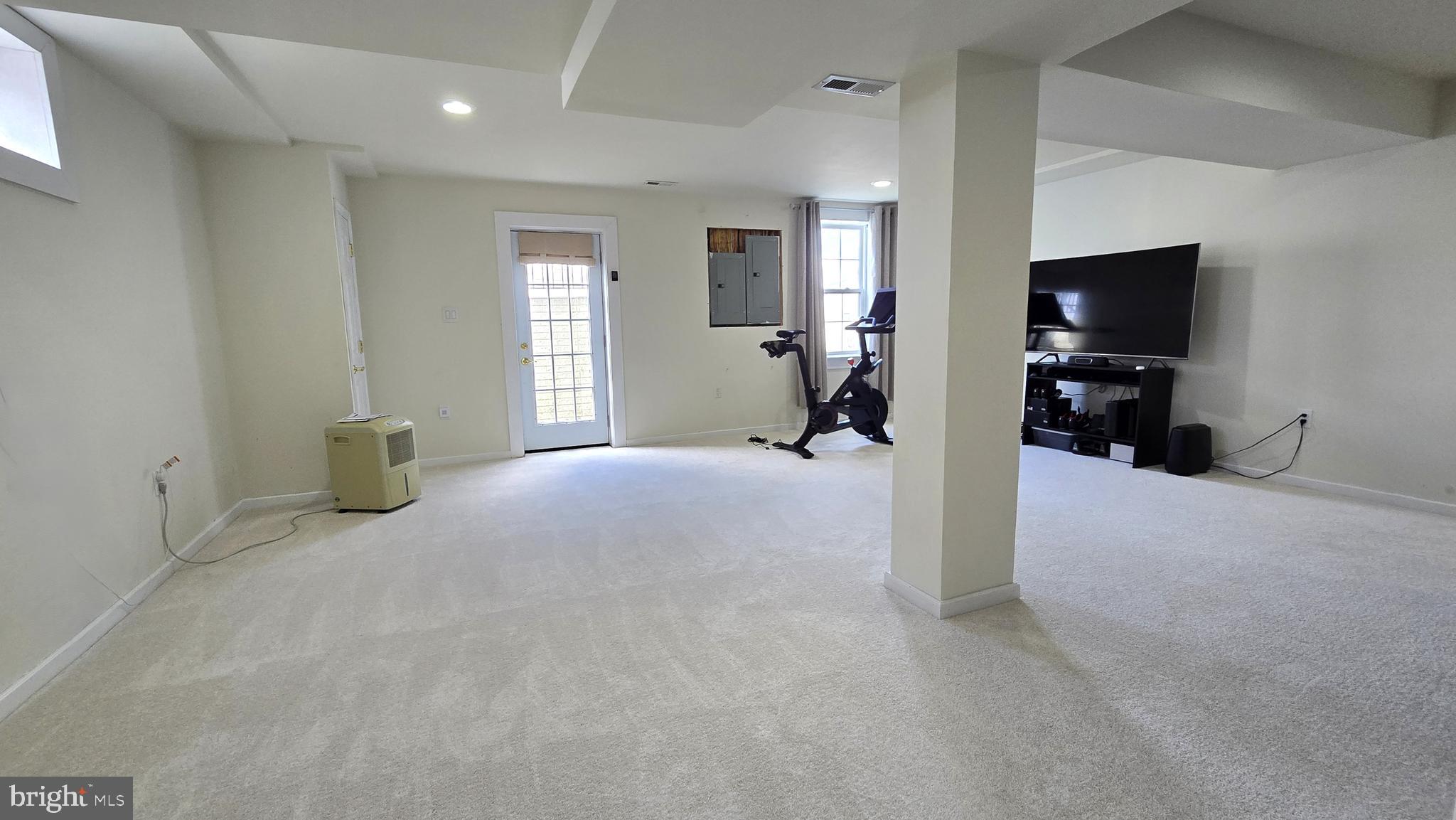 ACADEMY HILLS - Residential