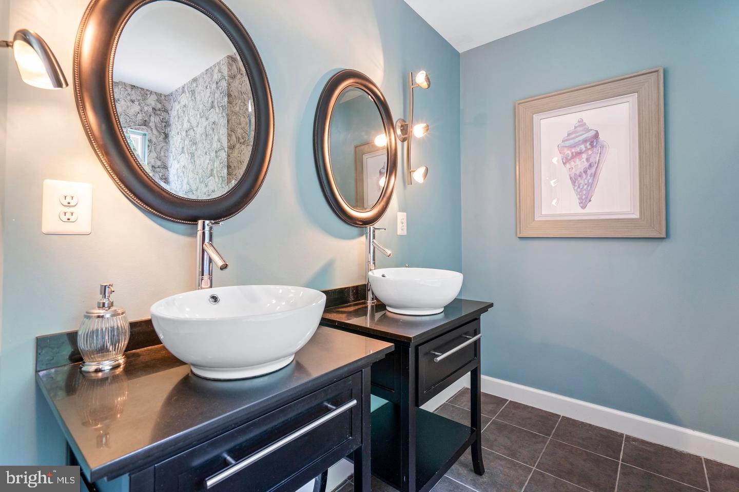 ACADEMY HILLS - Residential