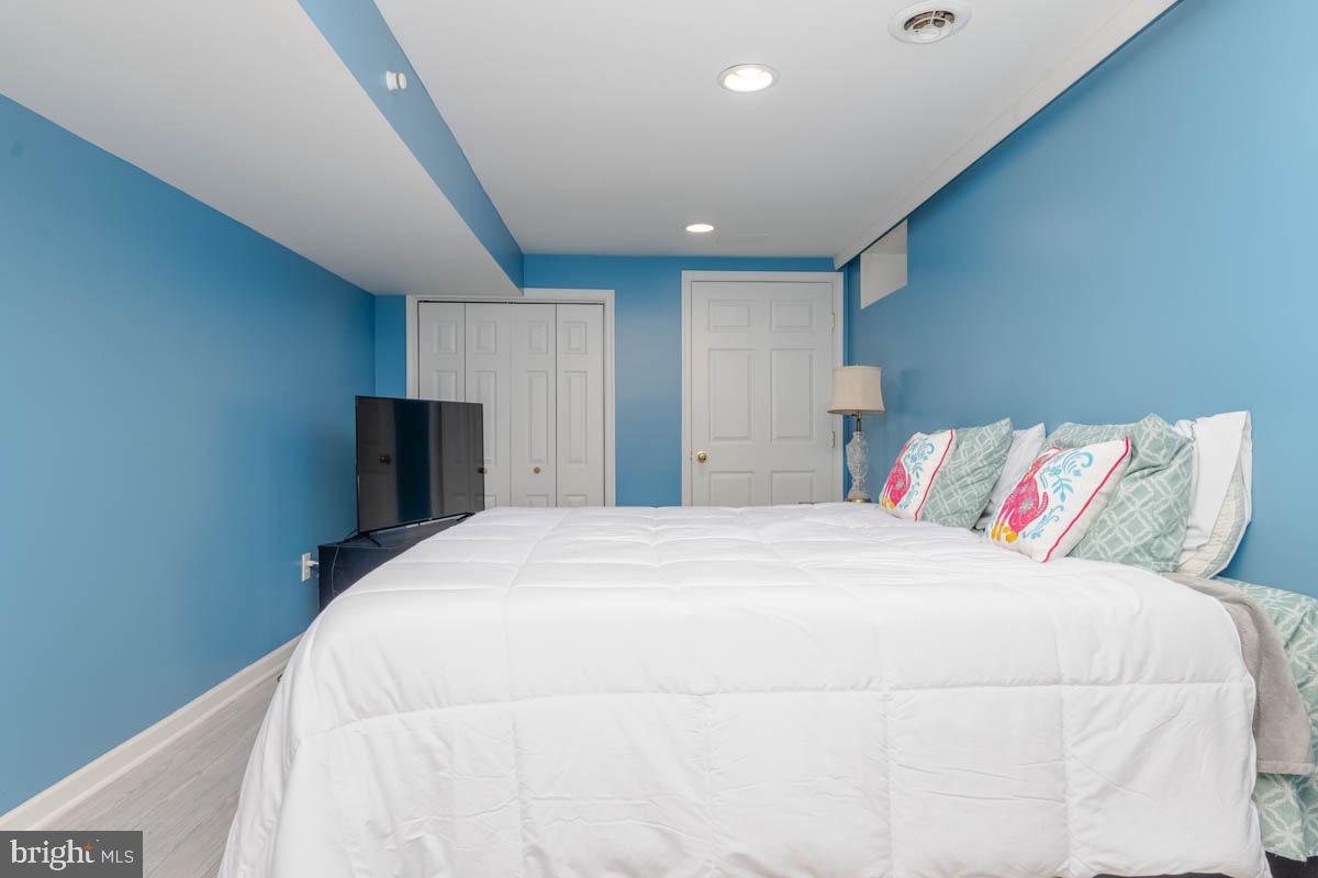 JARRETTSVILLE - Residential