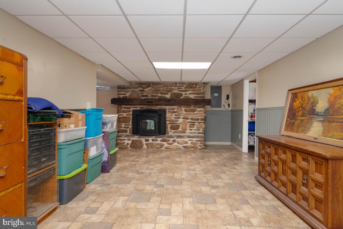 JARRETTSVILLE - Residential